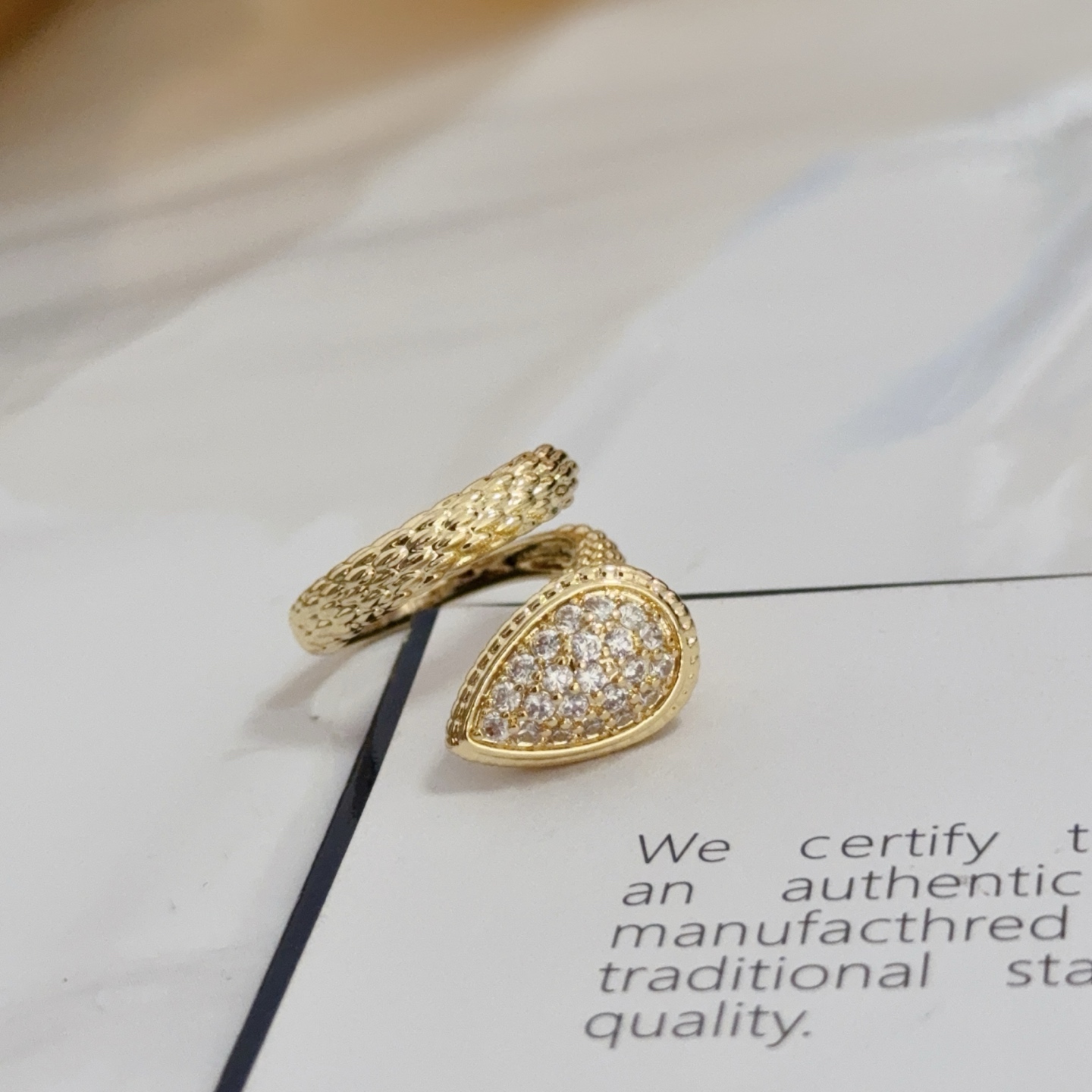 Piaget Serpent ring Yellow gold with clear pave diamonds US 7