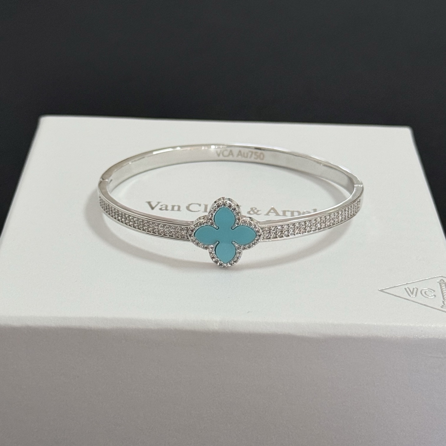 Van Cleef Arpels Alhambra bracelet Silver-toned white gold metal turquoise blue four-leaf clover inlay clear diamond accents 17cm