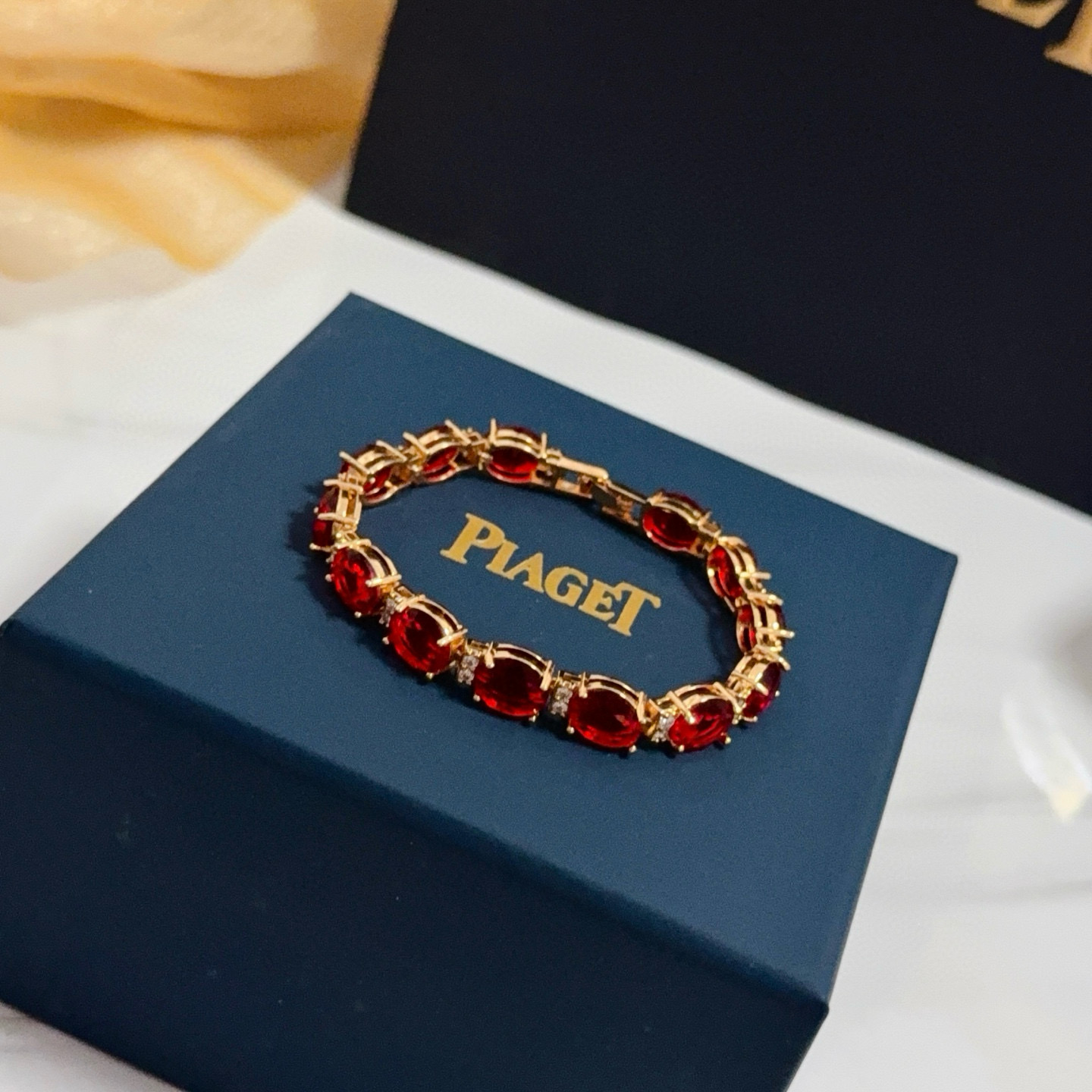 Piaget Precious Gemstone Line Bracelet bracelet 18k rose gold vivid red oval gemstones colorless accent diamonds 18cm