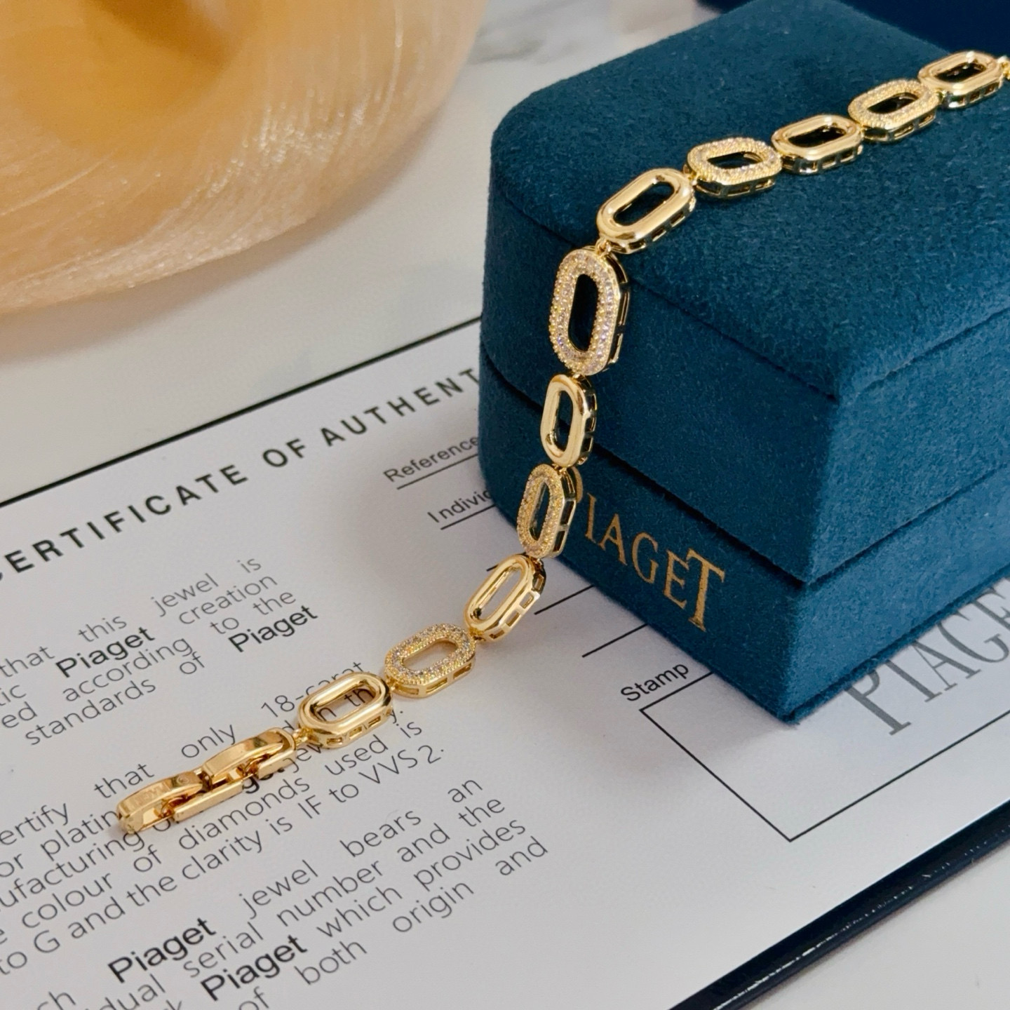 Piaget Possession bracelet 18k yellow gold with clear diamond accents 17cm