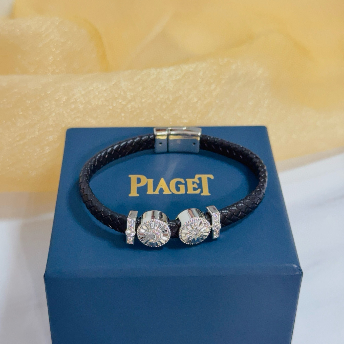 Piaget Possession Sun and Moon bracelet Black braided leather silver-toned metal clear diamond accents 19cm