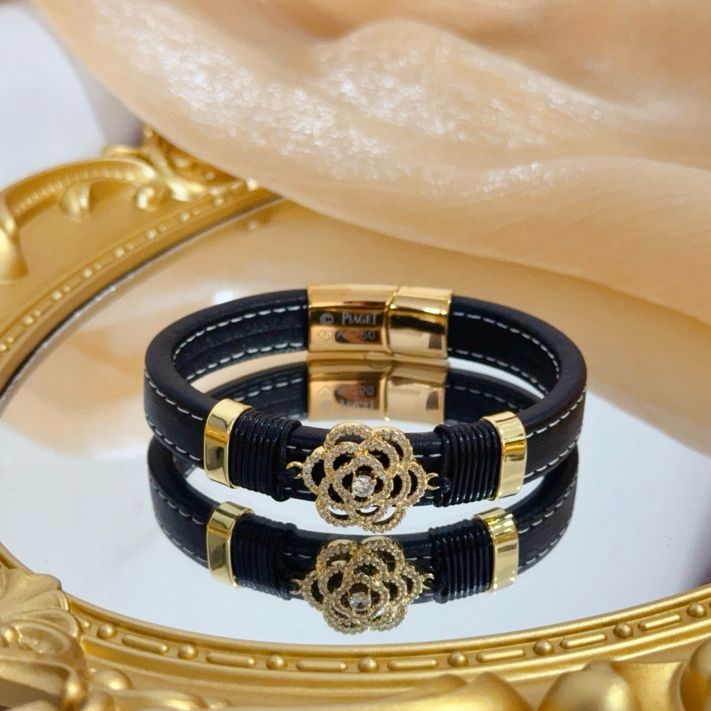 Piaget Rose Leather Bracelet bracelet Yellow gold black leather clear diamond 17cm