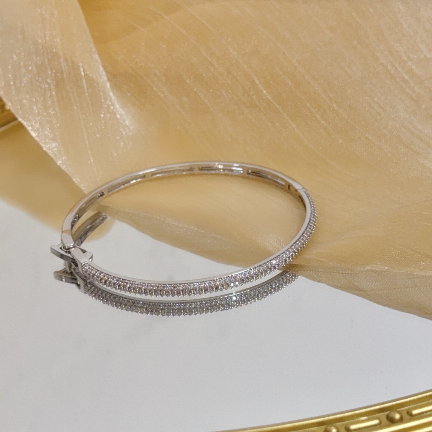 Piaget Possession bracelet 18k white gold clear diamond 17cm