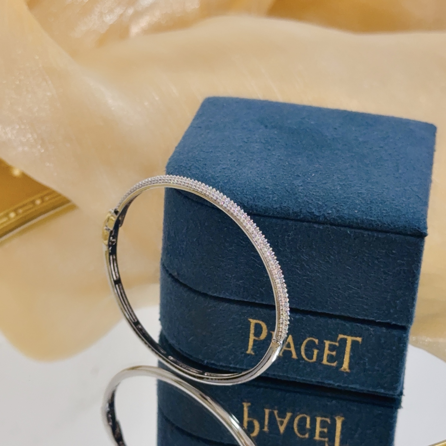 Piaget Possession bracelet 18k white gold clear diamond 17cm