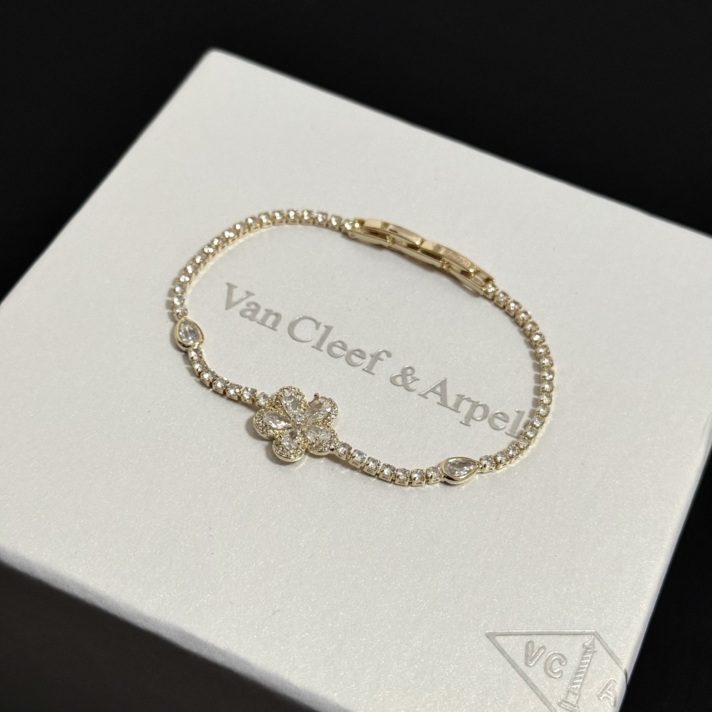 Pulseira Van Cleef Arpels Frivole em ouro amarelo 18K e diamante transparente 17 cm