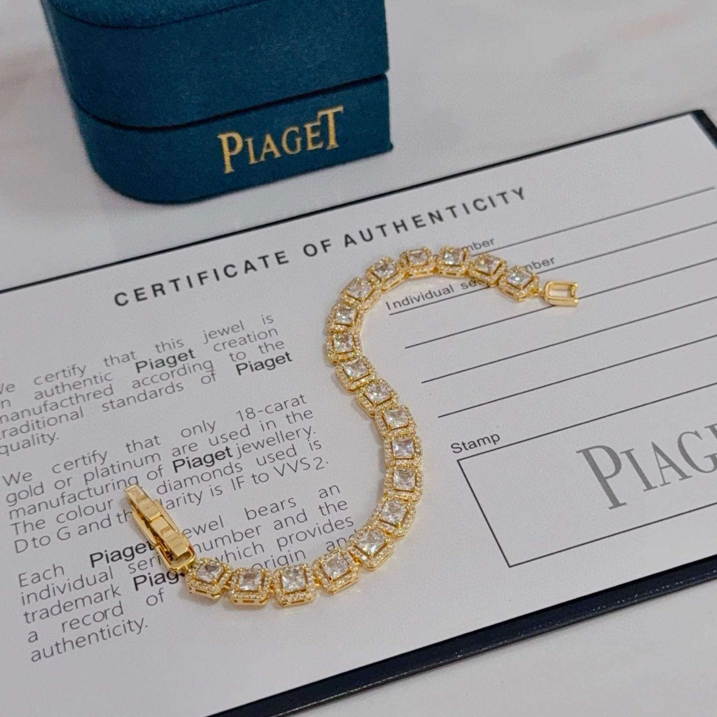 Piaget Sunlight Journey Diamond Line Bracelet bracelet Yellow gold with clear faceted diamonds 18cm