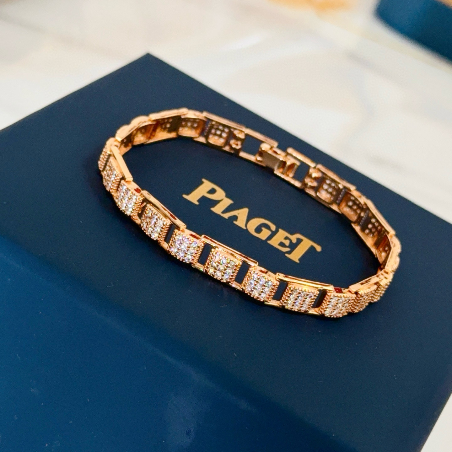 Piaget Pave Diamond Link Bracelet bracelet 18k rose gold white diamond 18cm