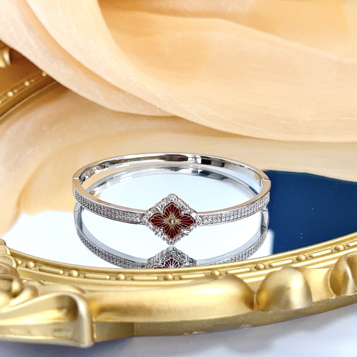 Piaget Rose bracelet silver-toned white gold with clear diamonds and red enamel 17cm