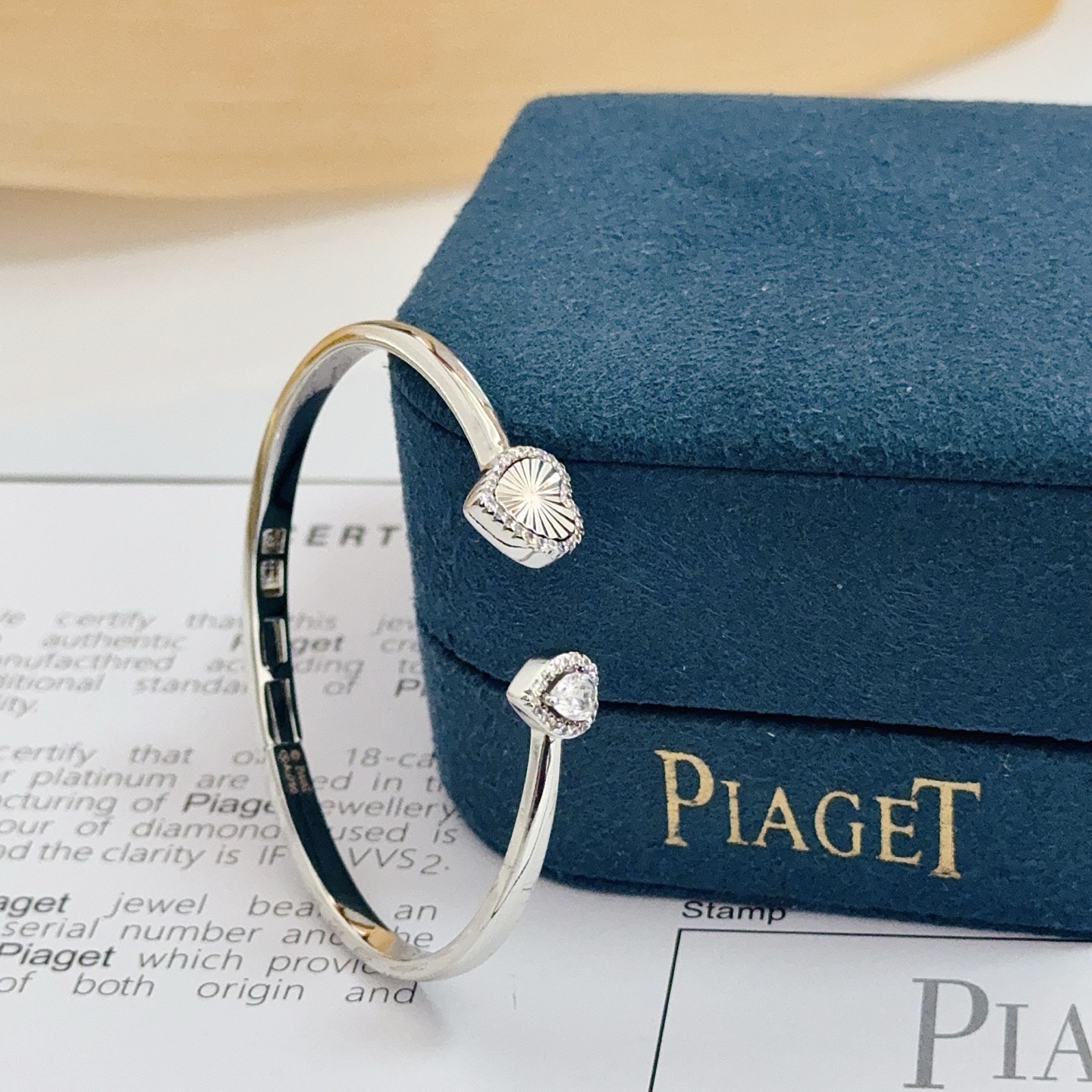 Piaget Heart Open Cuff bracelet silver-toned white gold with clear diamond accents 17cm