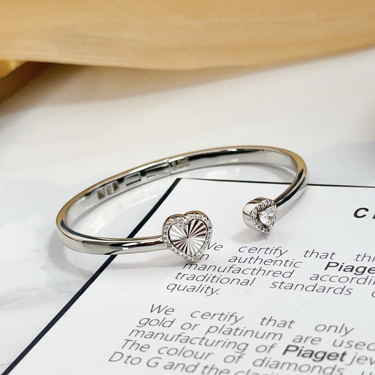 Piaget Heart Open Cuff bracelet silver-toned white gold with clear diamond accents 17cm