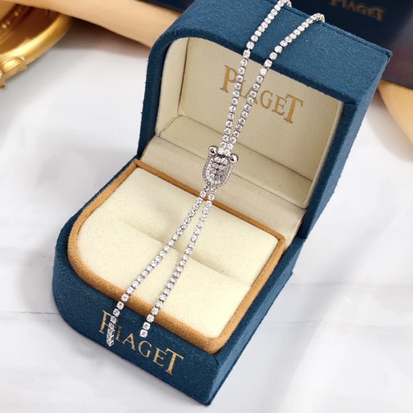 Piaget Lariat Diamond Necklace necklace White gold with clear diamonds 42cm