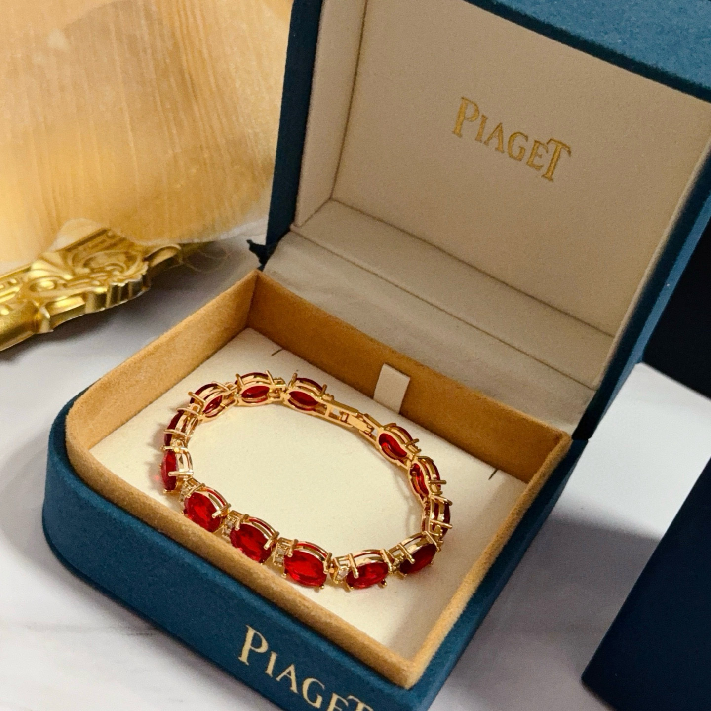 Piaget Ruby Diamond Line Bracelet bracelet 18k rose gold vivid red ruby colorless diamond 18cm