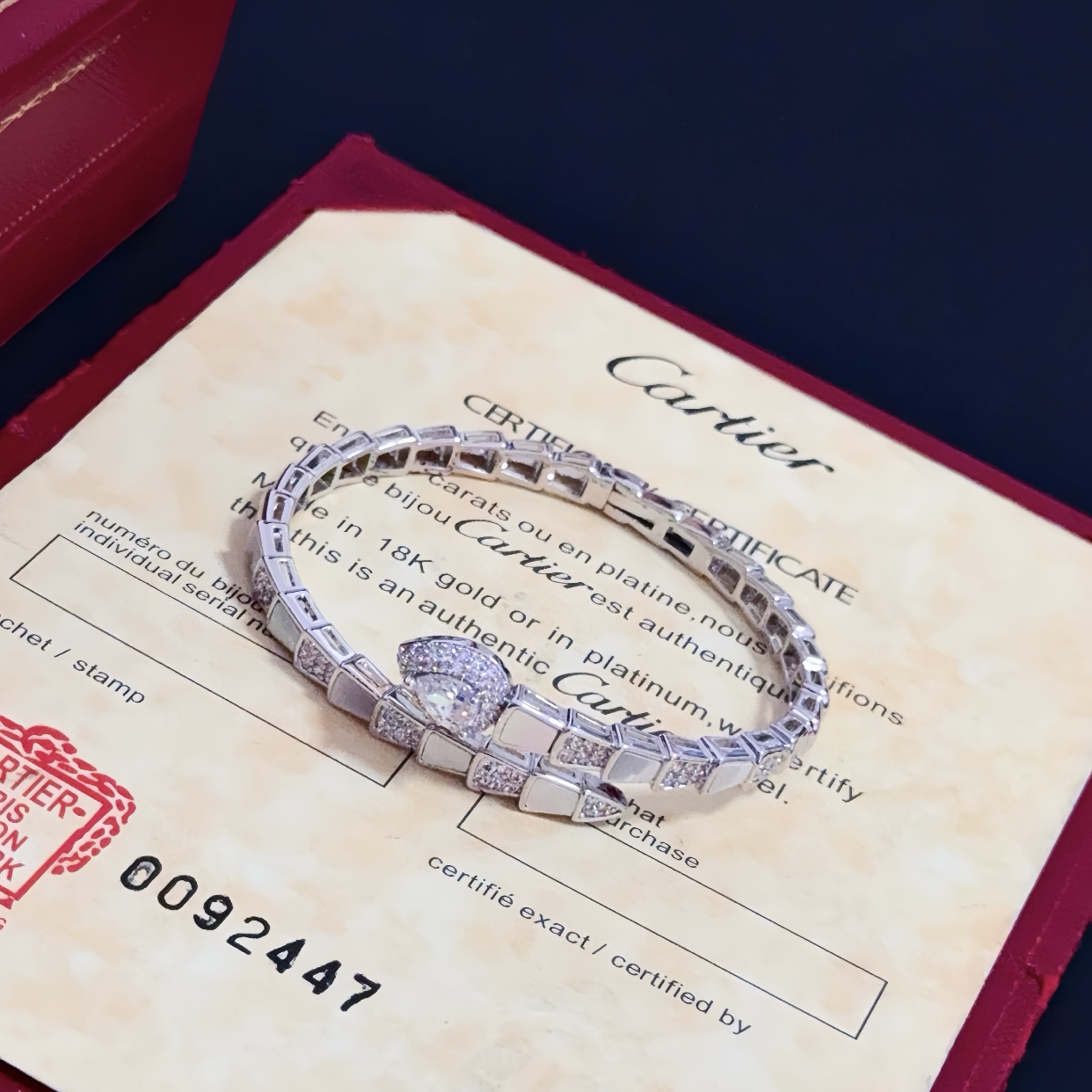 Bulgari Serpenti Viper bracelet 18k white gold white mother-of-pearl clear diamond 17cm