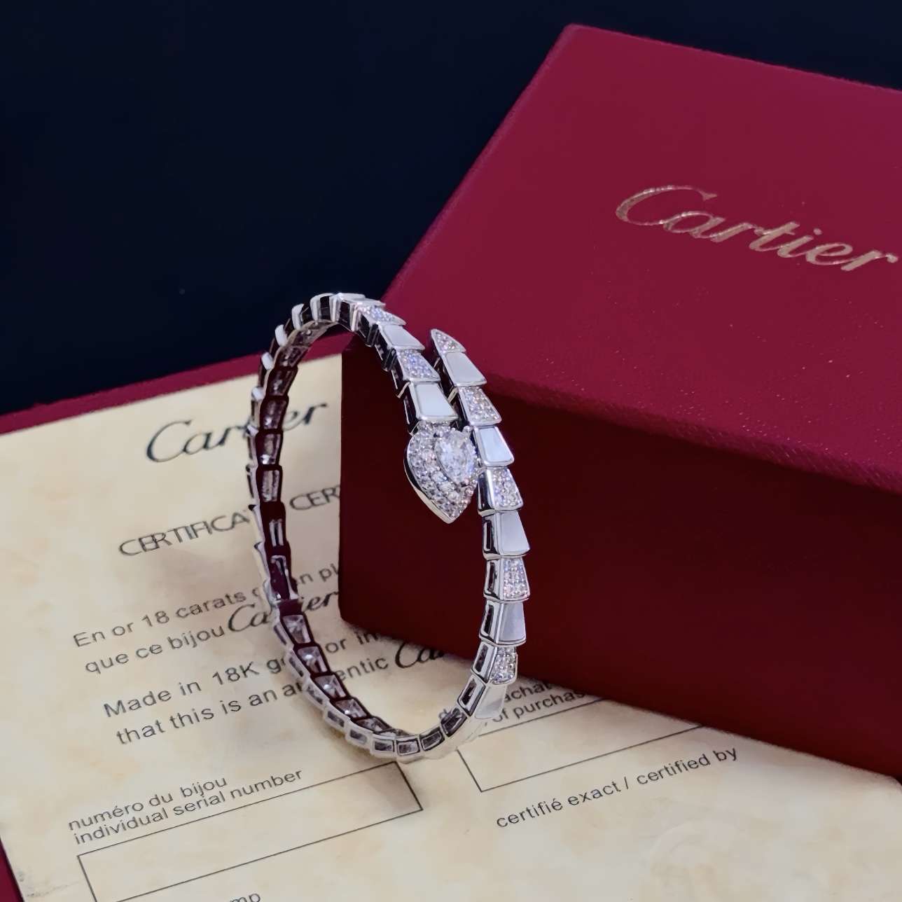 Bulgari Serpenti Viper bracelet 18k white gold white mother-of-pearl clear diamond 17cm