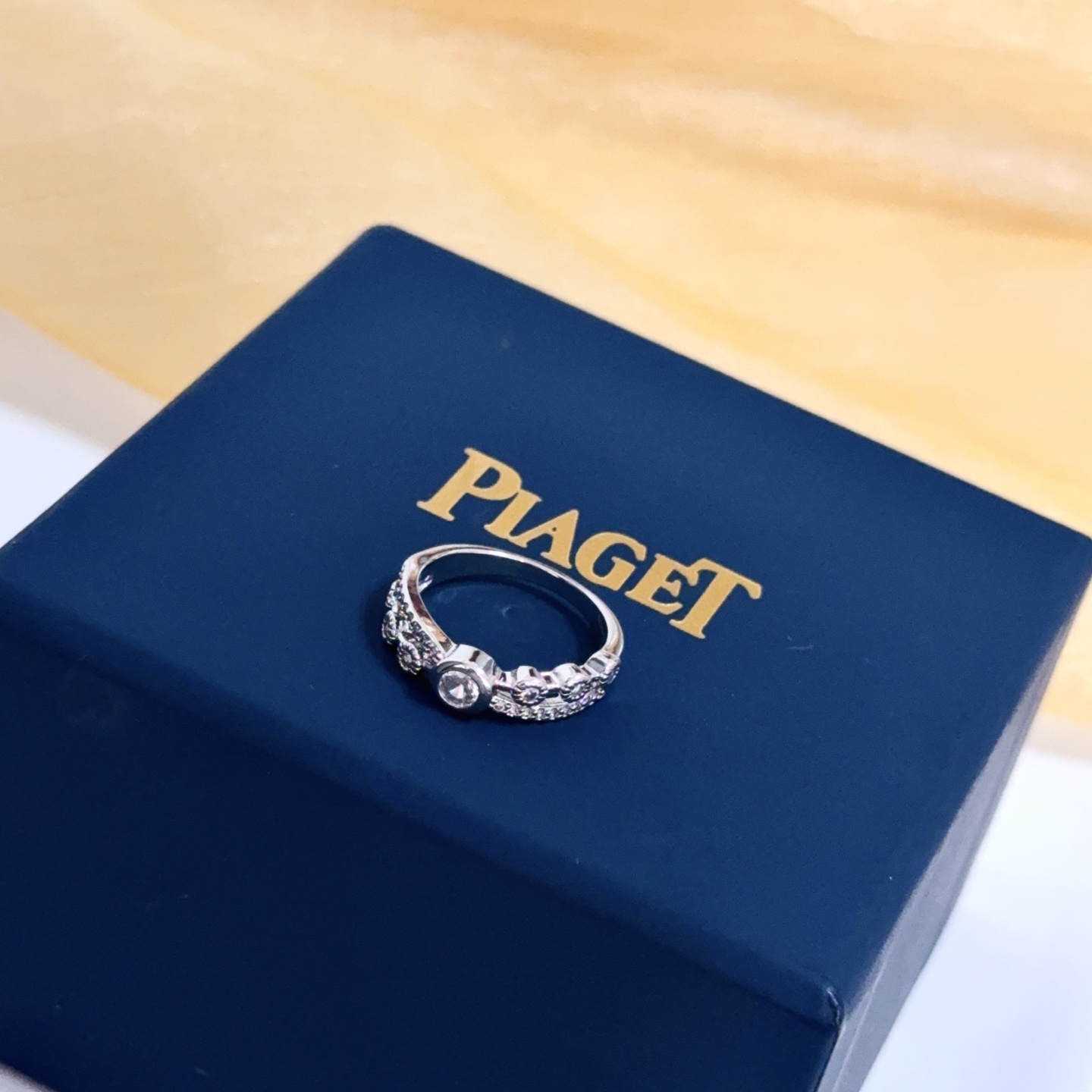 Piaget Possession ring silver-toned white gold with clear diamond accents US 7
