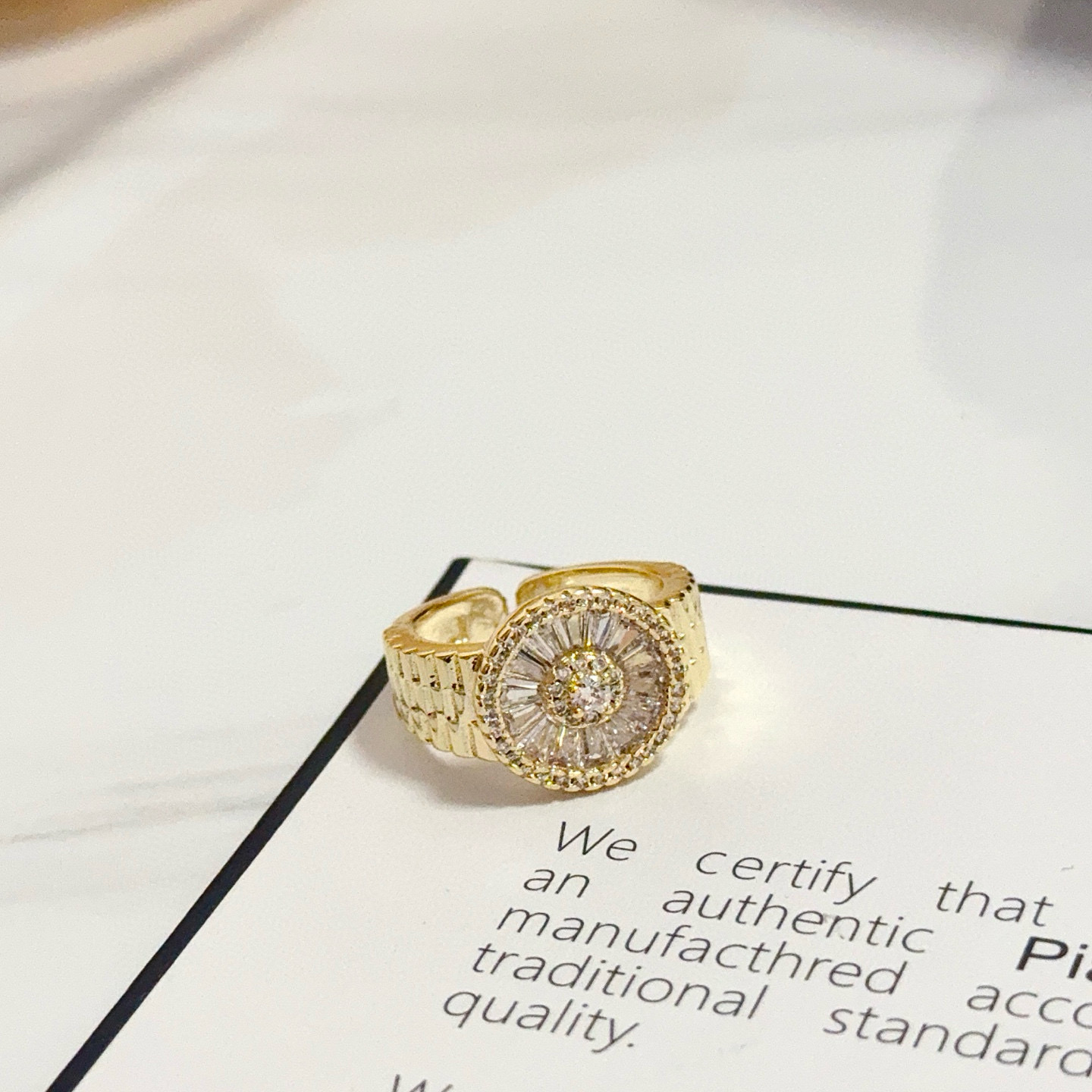 Piaget Sunlight Diamond Open Ring ring yellow gold metal with clear white diamonds adjustable open size
