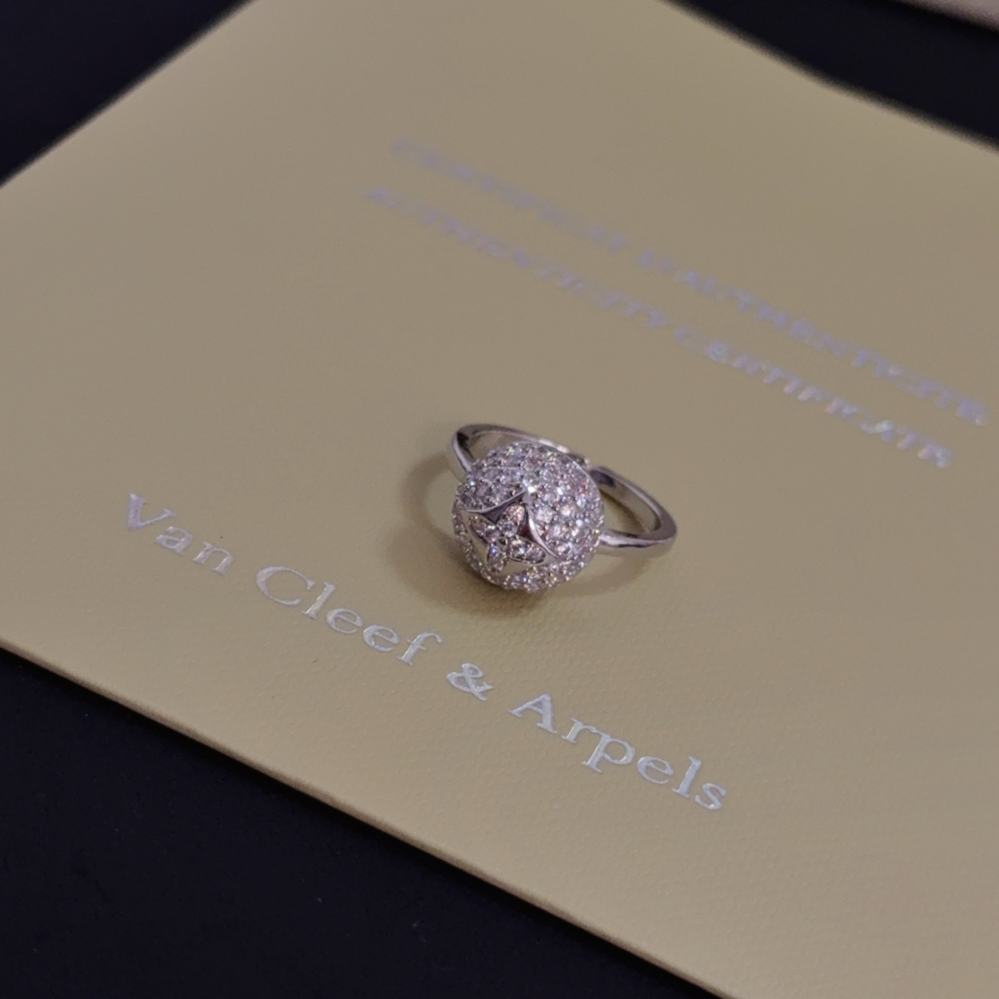 Van Cleef Arpels Fleurette ring 18k white gold pave diamond EU 52