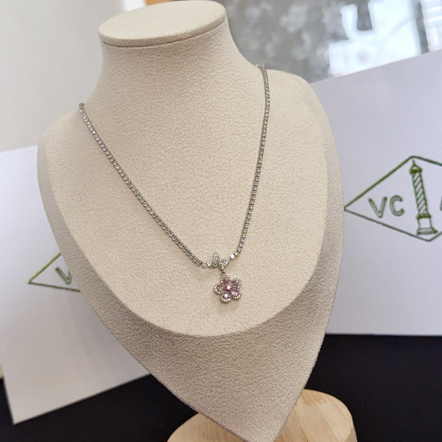 Van Cleef Arpels Frivole necklace silver-toned white gold metal with clear diamonds and pink sapphire flower pendant 42cm with 5cm extender
