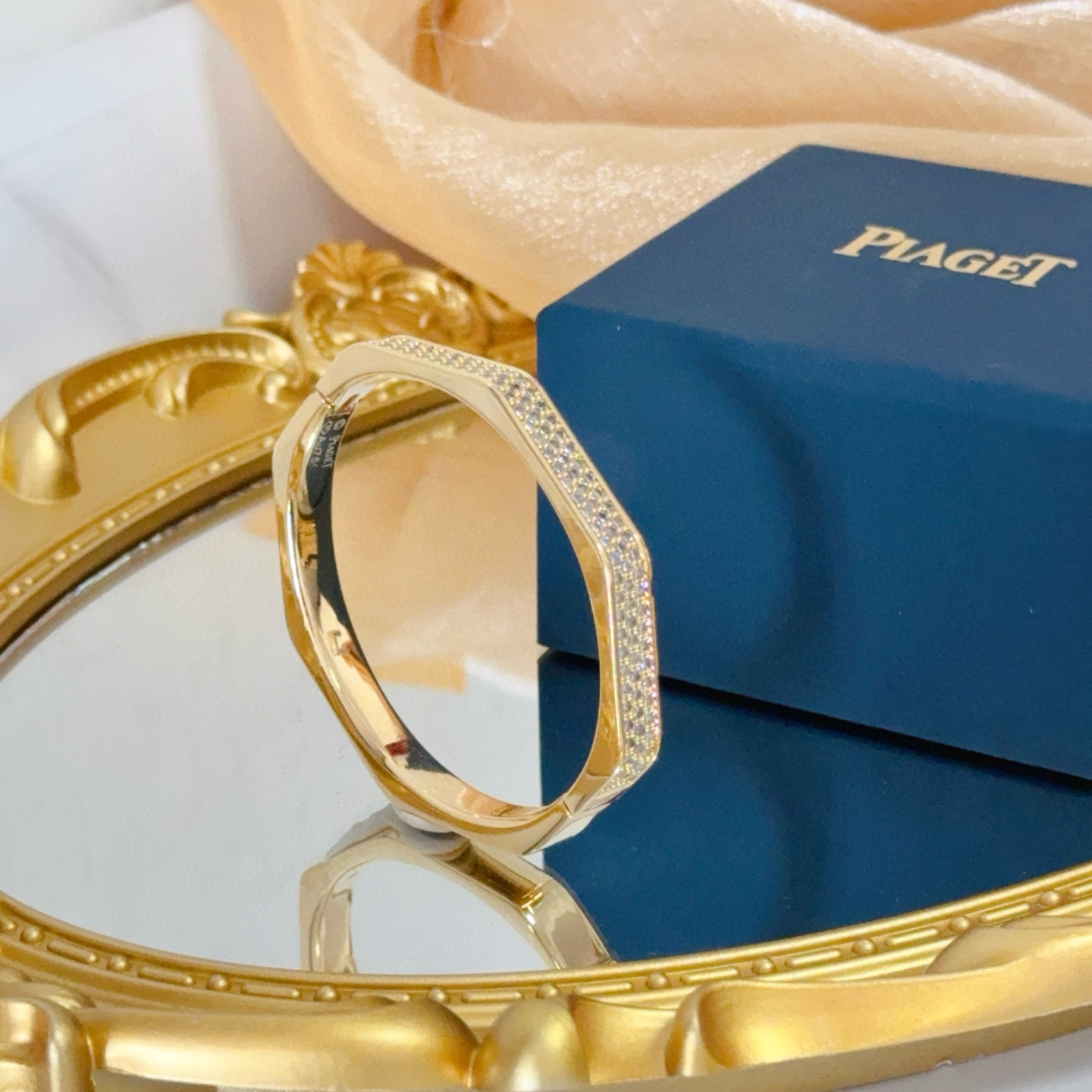Piaget Polo bracelet 18k yellow gold with pave set clear diamonds 17cm