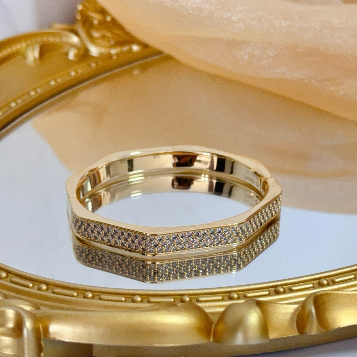 Piaget Polo bracelet 18k yellow gold with pave set clear diamonds 17cm