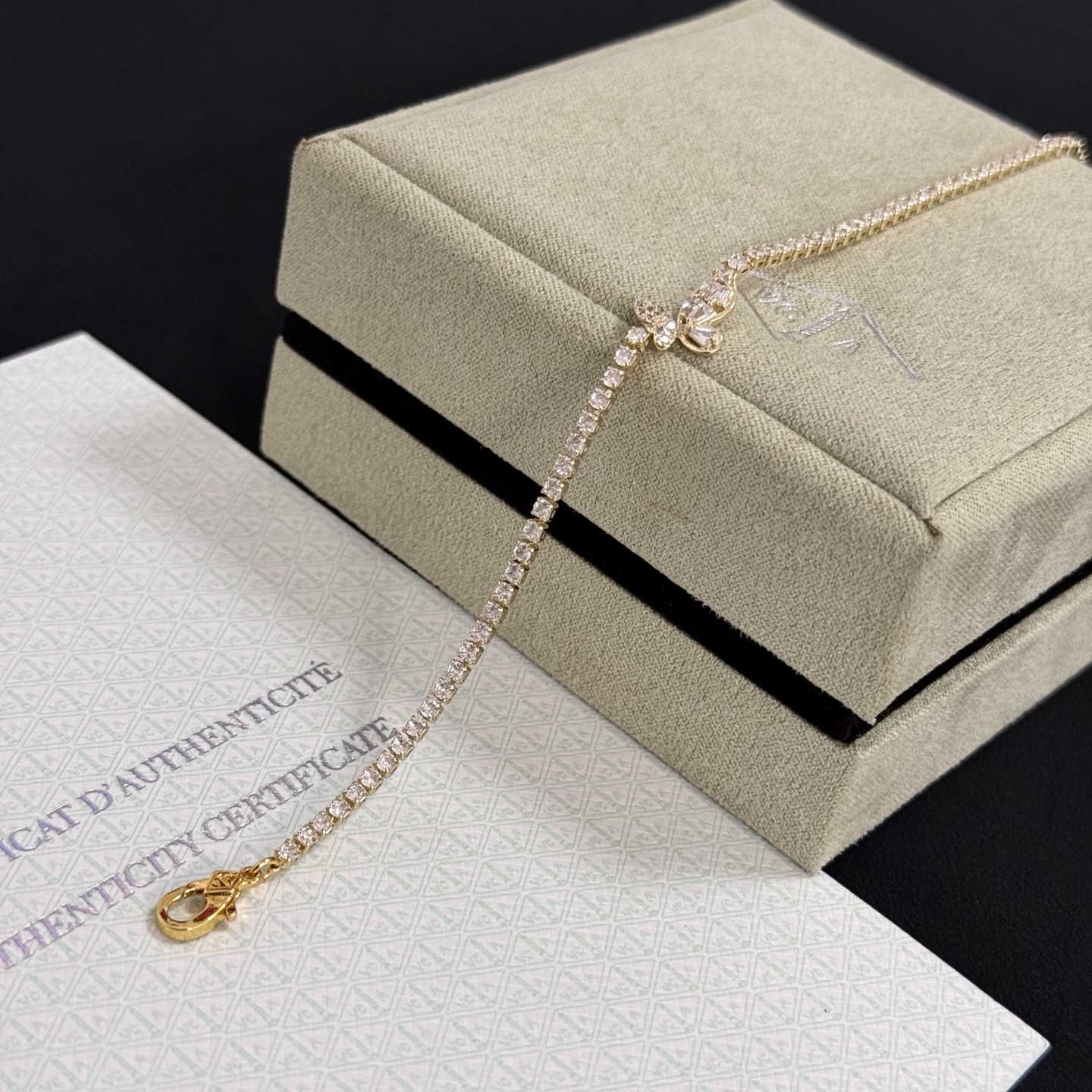 Van Cleef Arpels Alhambra bracelet gold-tone metal with clear diamond-like stones 18cm