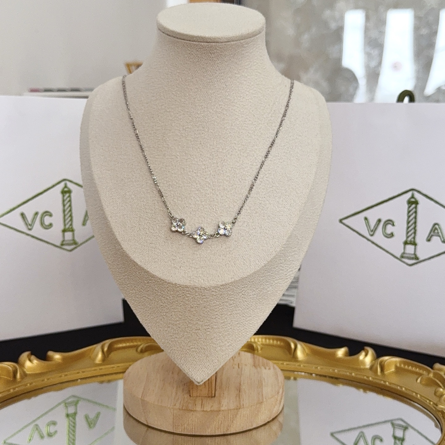 Van Cleef Arpels Alhambra necklace silver white gold with clear diamond accents 42cm