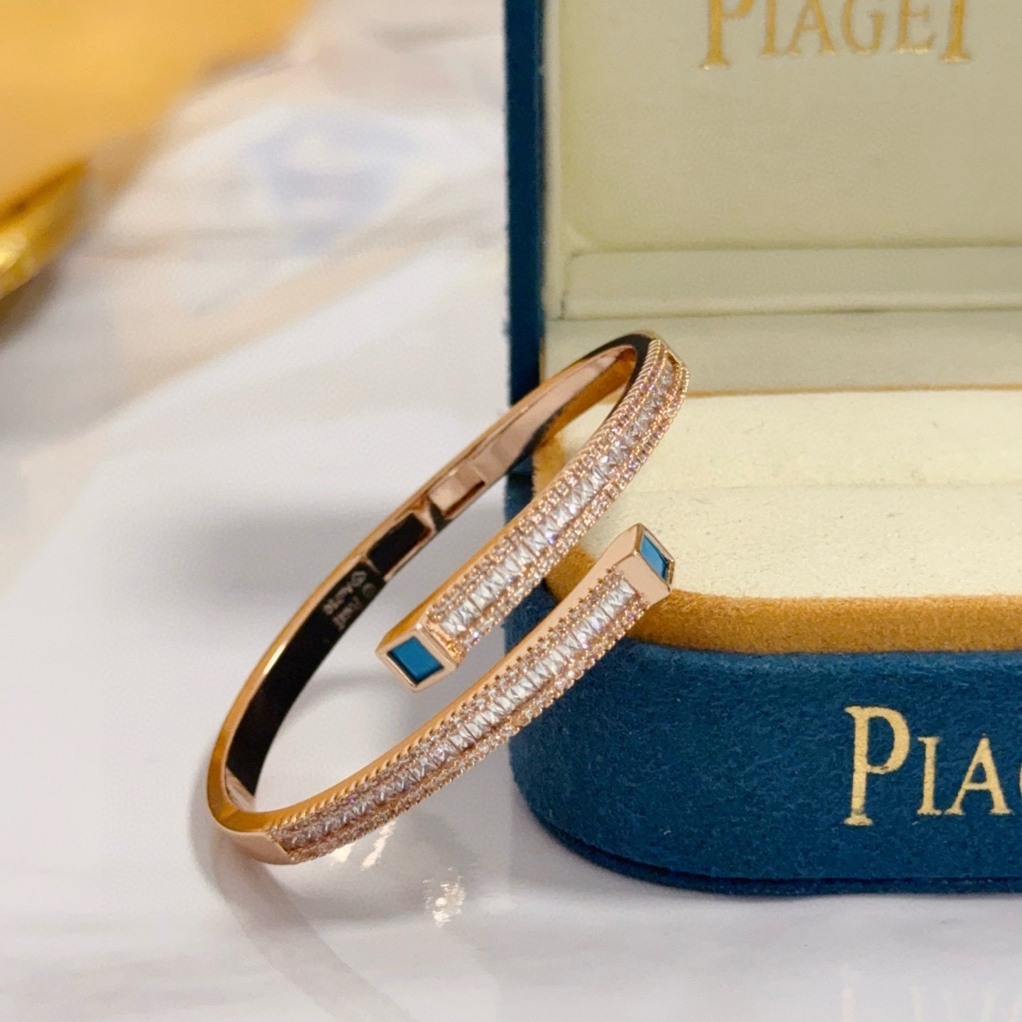 Piaget Possession bracelet rose gold clear diamond turquoise 17cm inner circumference