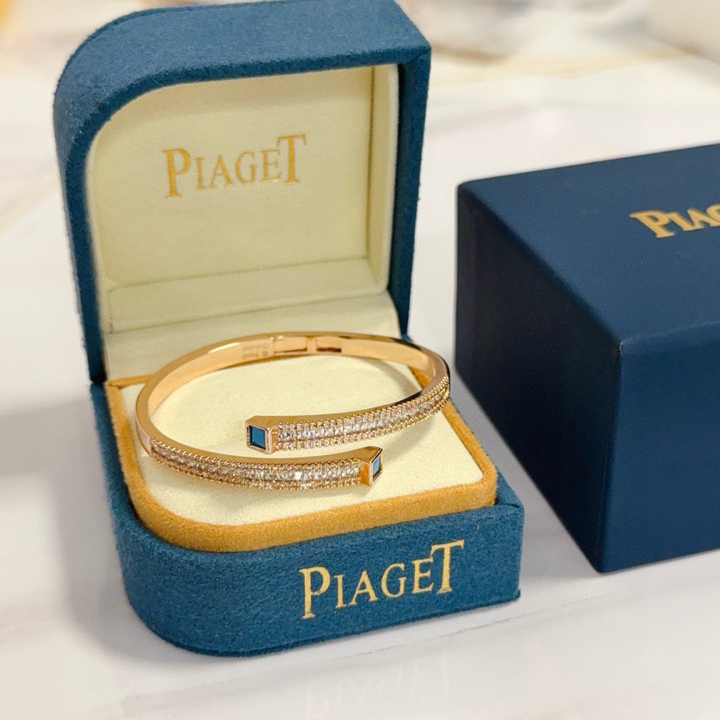 Piaget Possession bracelet rose gold clear diamond turquoise 17cm inner circumference
