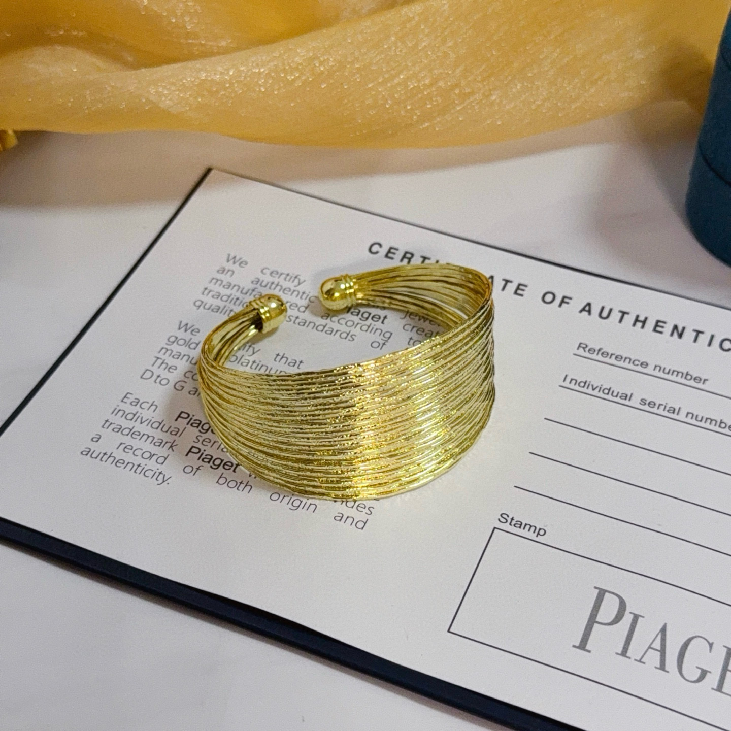 Piaget Multi-wire Cuff bracelet yellow gold 17cm inner circumference
