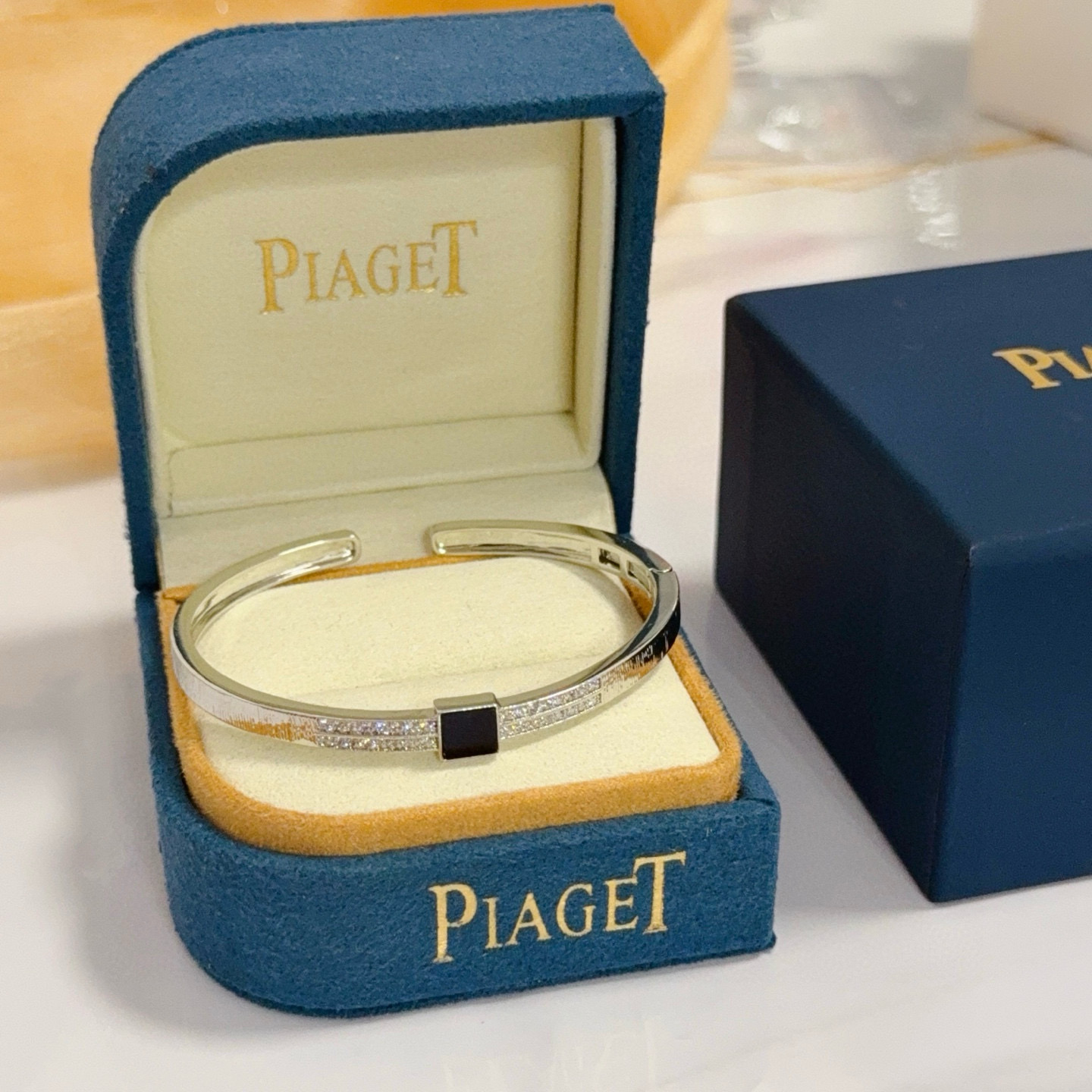 Piaget Possession bracelet Silver-toned metal with clear pave diamonds and black onyx accent 17cm