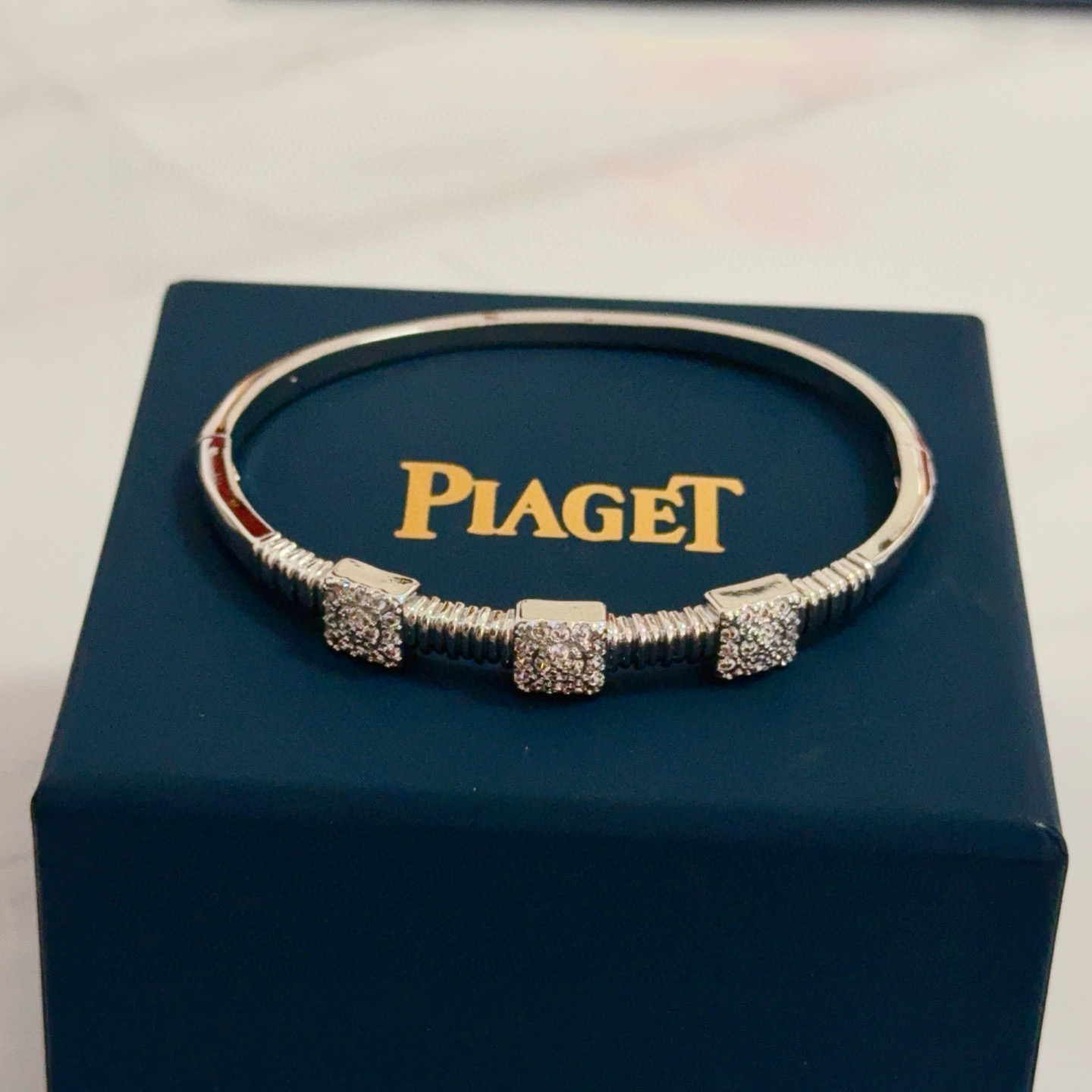 Piaget Possession bracelet silver-toned white gold with clear pave diamonds 17cm inner circumference