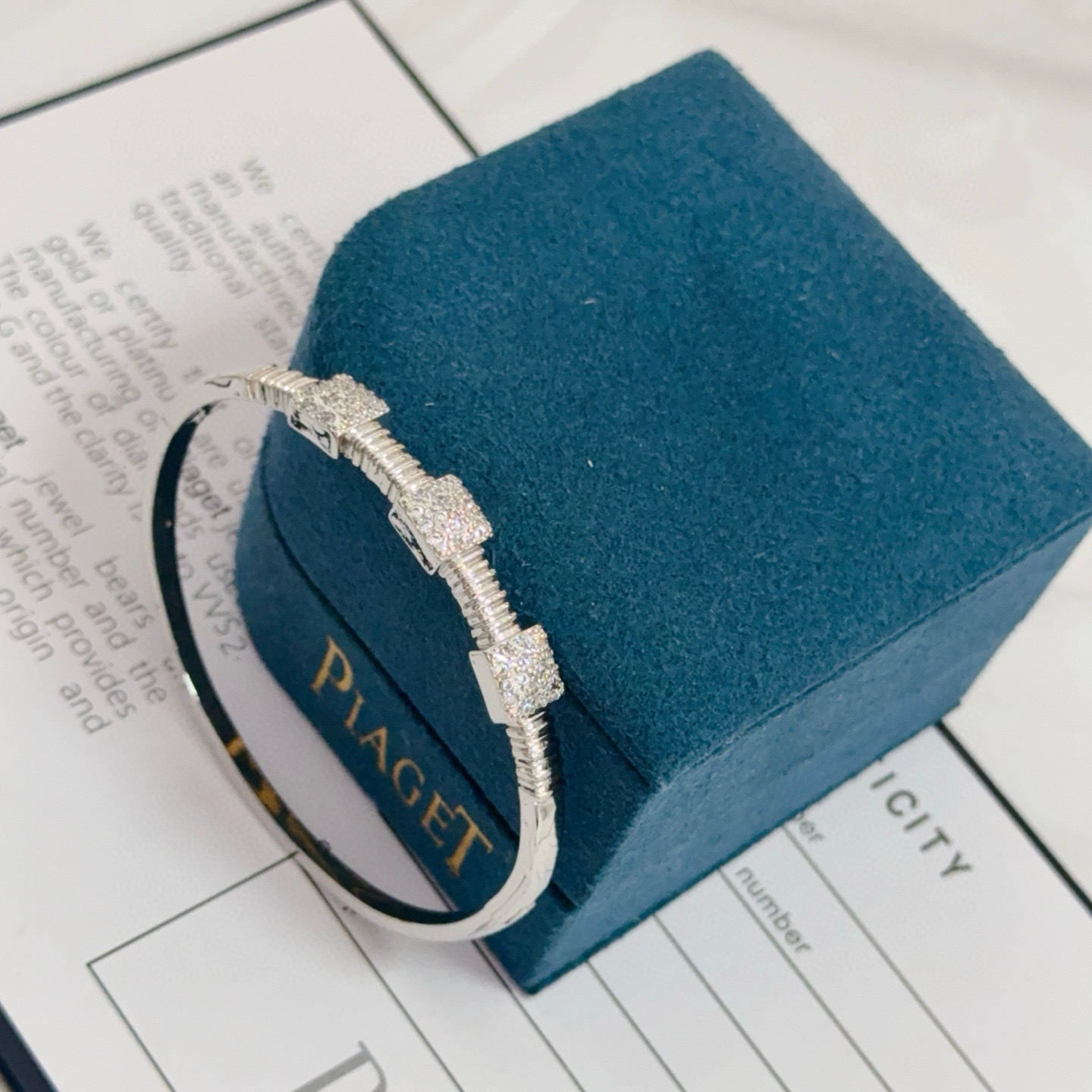 Piaget Possession bracelet silver-toned white gold with clear pave diamonds 17cm inner circumference