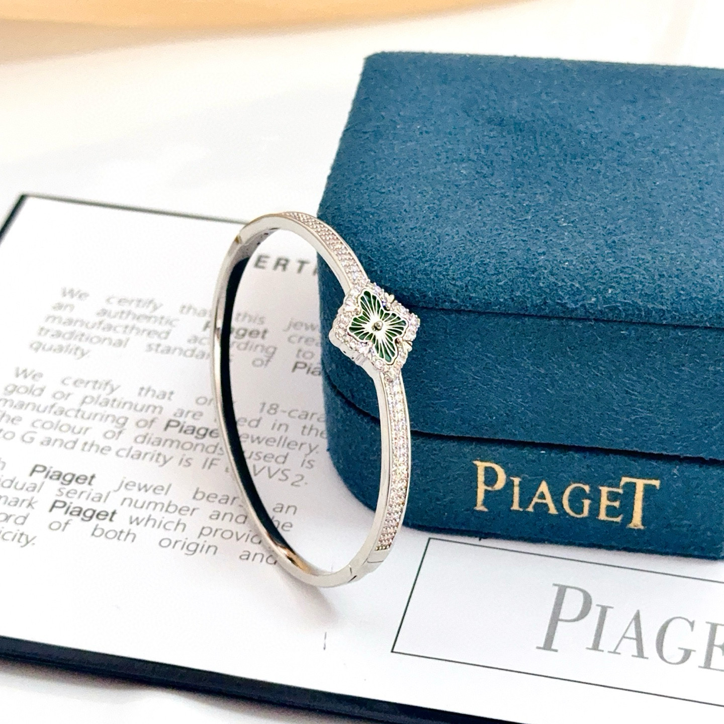 Bracciale Piaget Rose metallo argentato diamanti trasparenti smalto verde scuro 17 cm