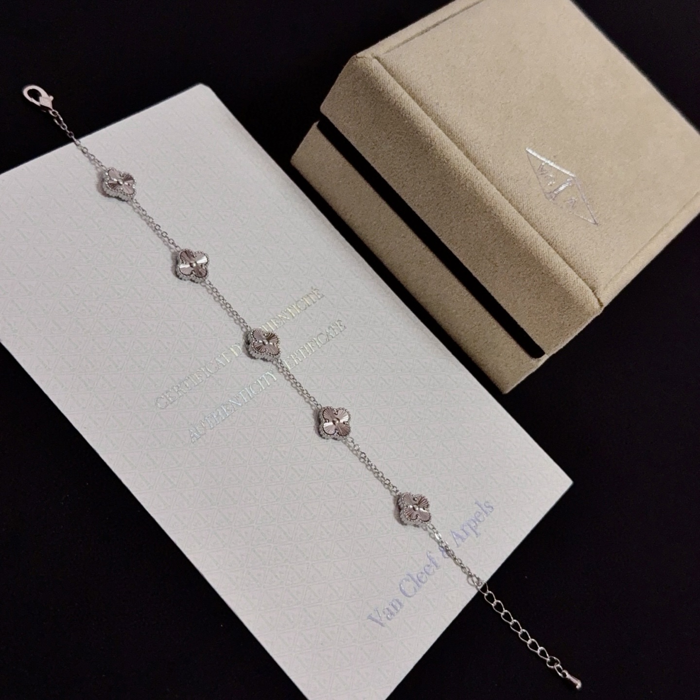Van Cleef Arpels Alhambra bracelet silver white gold with clear diamond accents 19cm