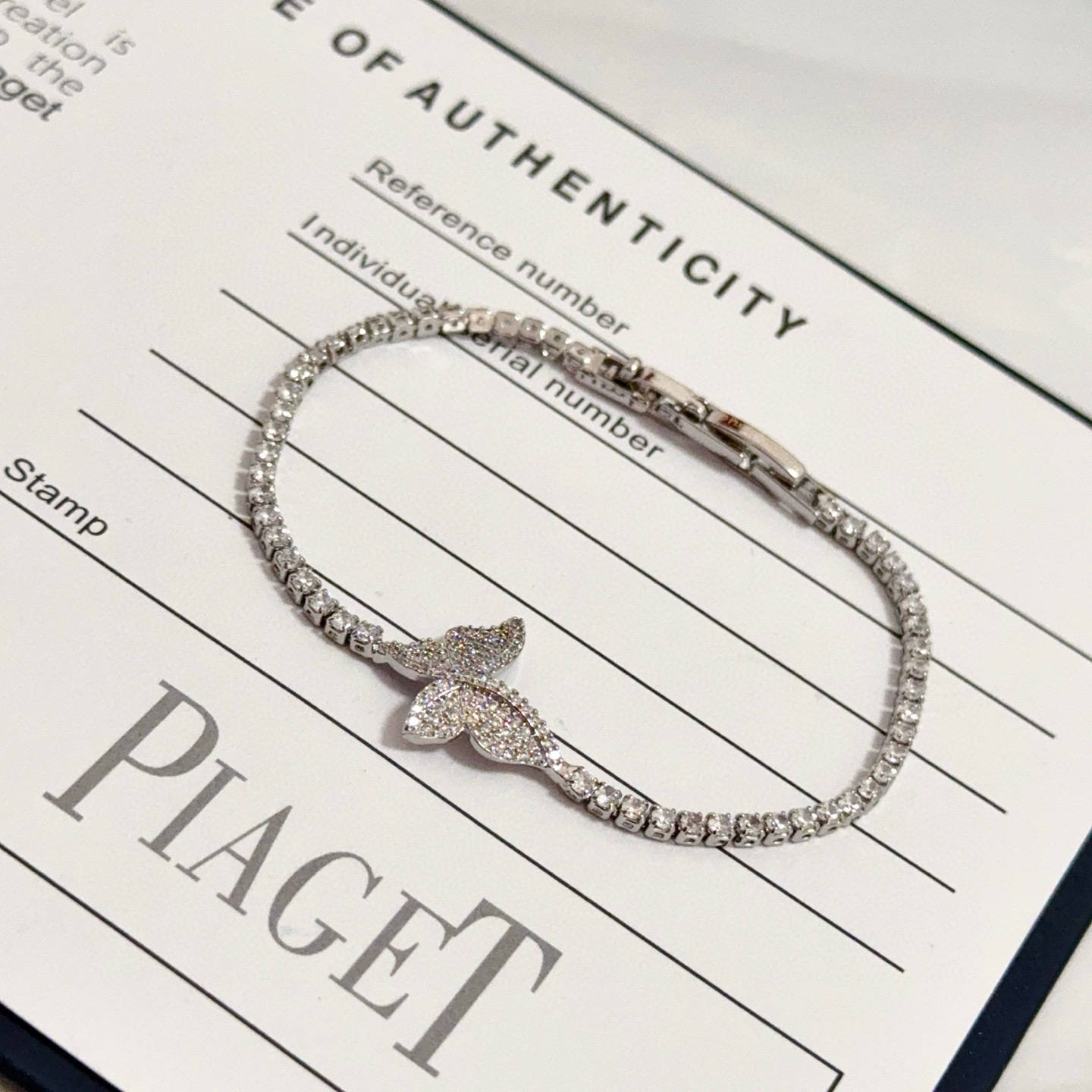 Piaget Butterfly Diamond Tennis Bracelet bracelet White gold with clear diamonds 17cm