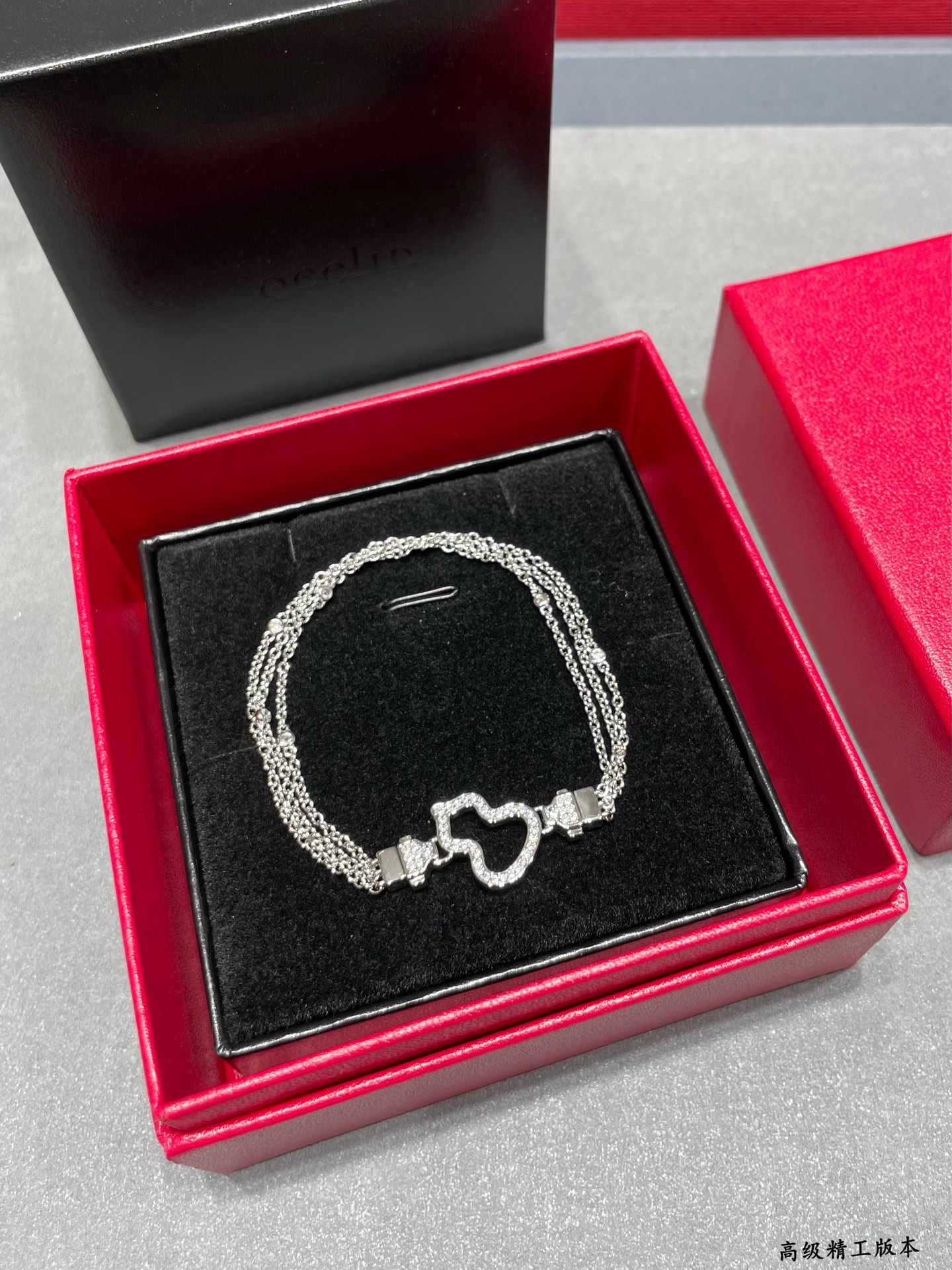 Qeelin Wulu bracelet 18K rose gold with clear diamond pave 17cm