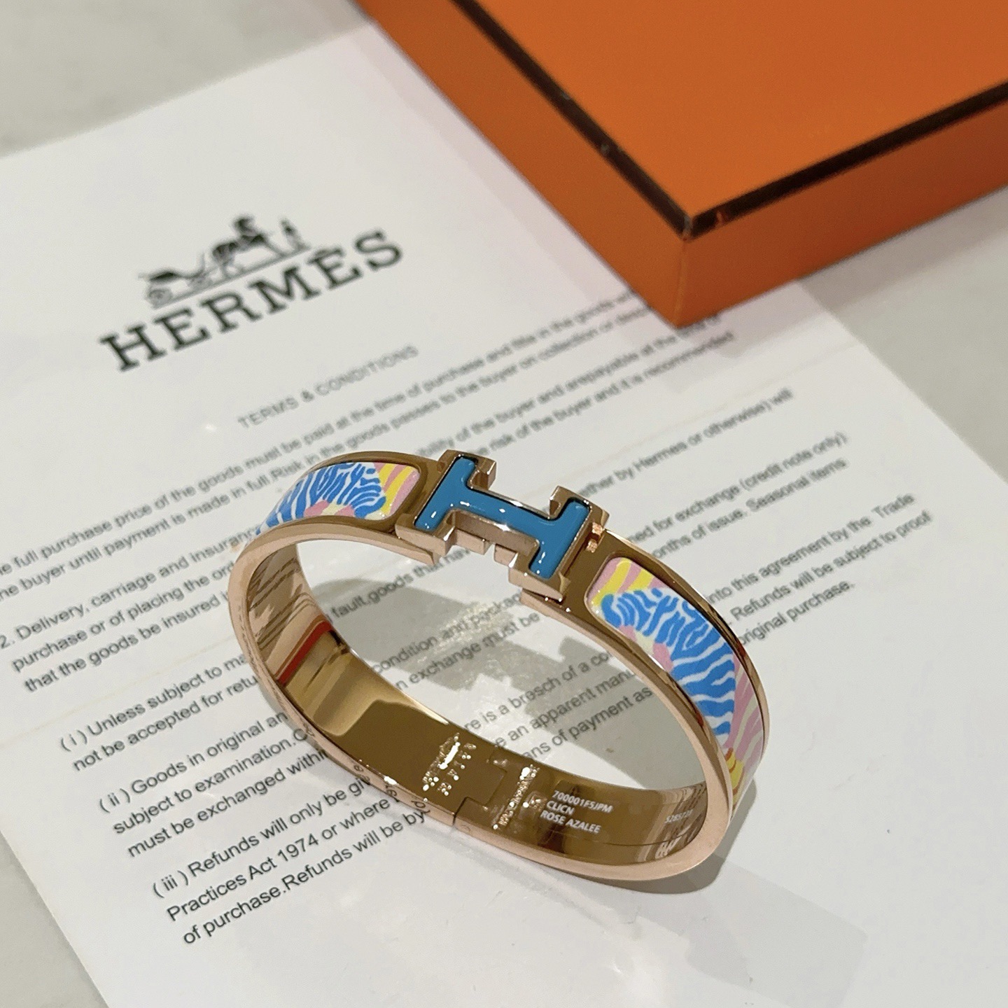 Bracciale Hermes Clic H Metallo placcato oro rosa con smalto blu rosa giallo bianco zebrato PM