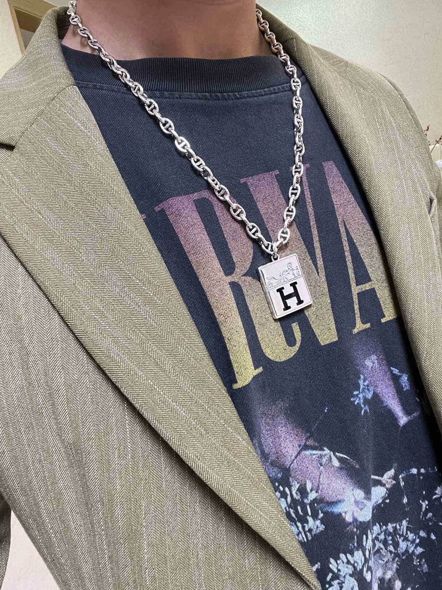 Collana Hermes Chaine d Ancre H Square con pendente in metallo color argento invecchiato 60 cm