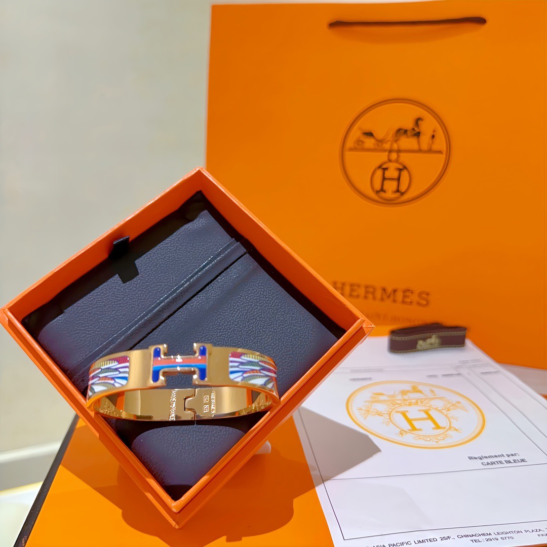 Bracciale Hermes Clic H Metallo placcato oro rosa con smalto stampato multicolor blu rosso arancione viola verde bianco PM circonferenza 17cm