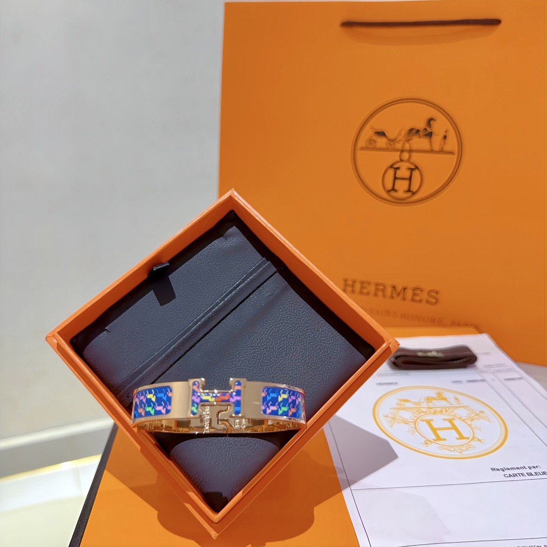 Bracciale Hermes Clic H Pop Horse Metallo placcato oro rosa con smalto blu con stampa cavallo multicolore PM