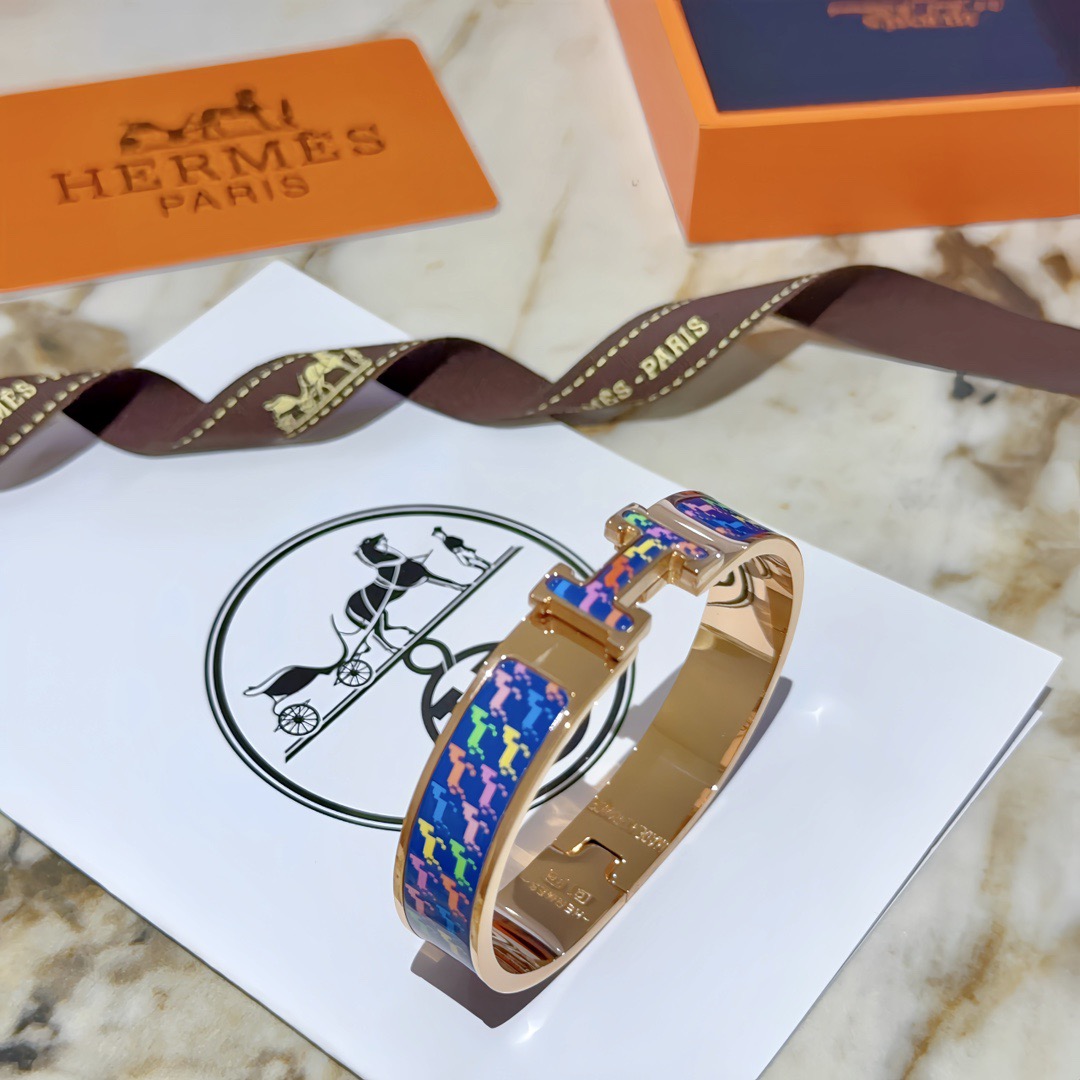 Bracciale Hermes Clic H Pop Horse Metallo placcato oro rosa con smalto blu con stampa cavallo multicolore PM