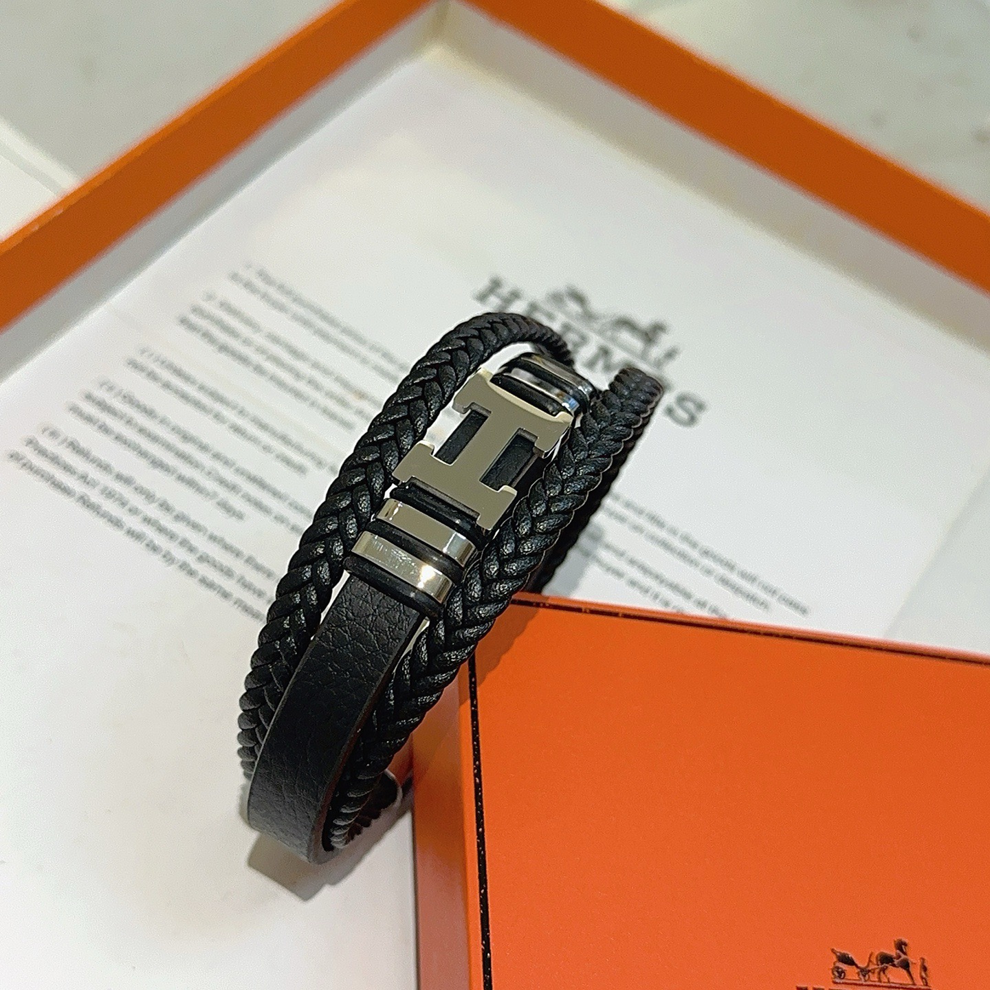 Bracciale Hermes New Anger Forest H Logo Bracciale in pelle intrecciata Pelle intrecciata nera Hardware in metallo placcato palladio argentato 19 cm
