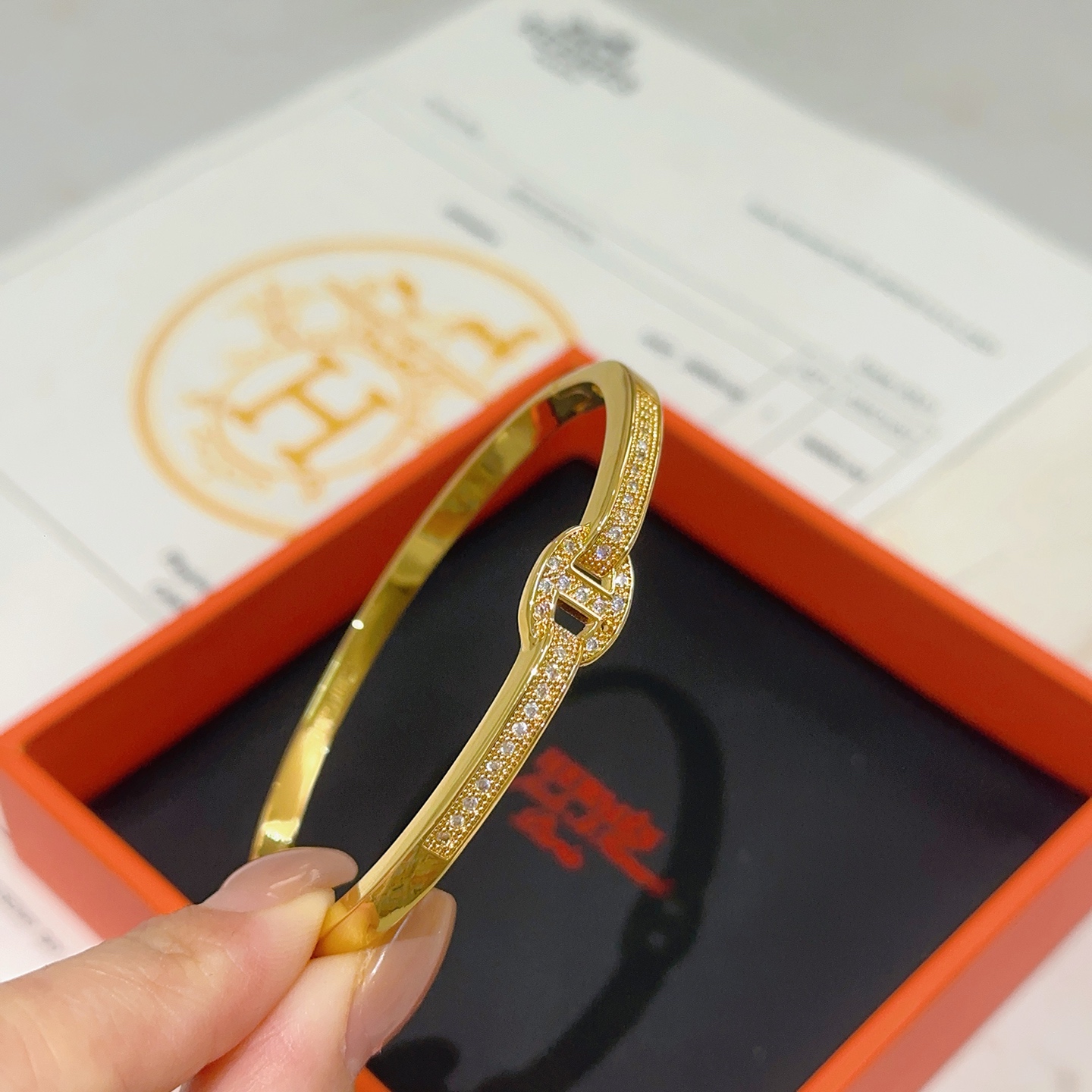 Pulsera Hermes Clic H Chaine d Ancre Oro amarillo con detalles de diamantes transparentes 17 cm