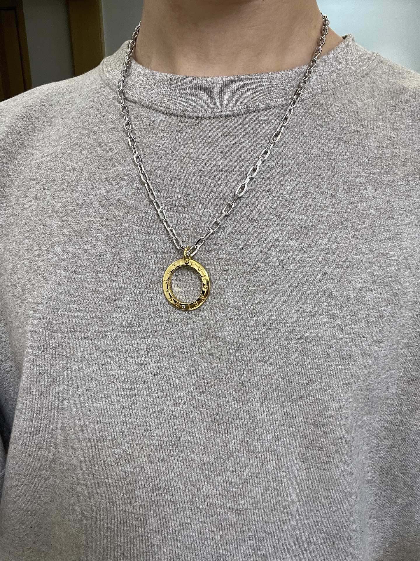 Bvlgari Bvlgari Bvlgari necklace Silver-toned chain gold-toned circular pendant no gemstones 60cm
