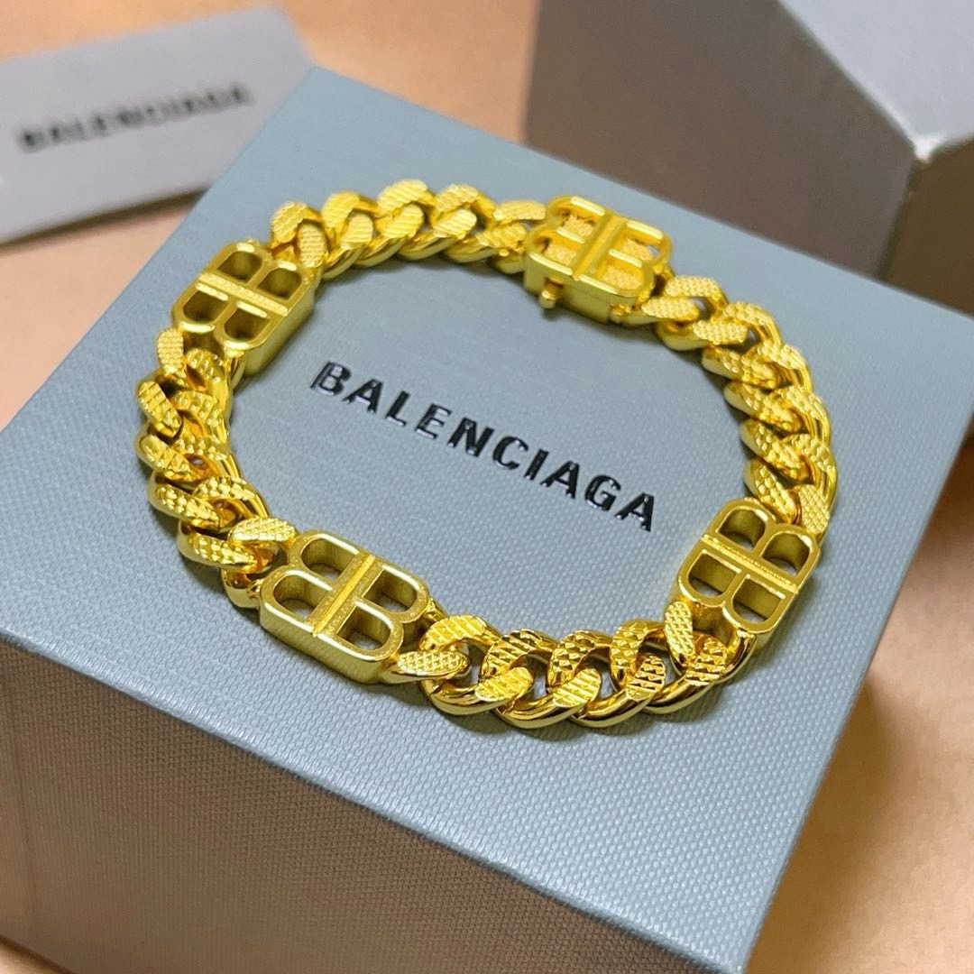 Luxury necklace 24cm