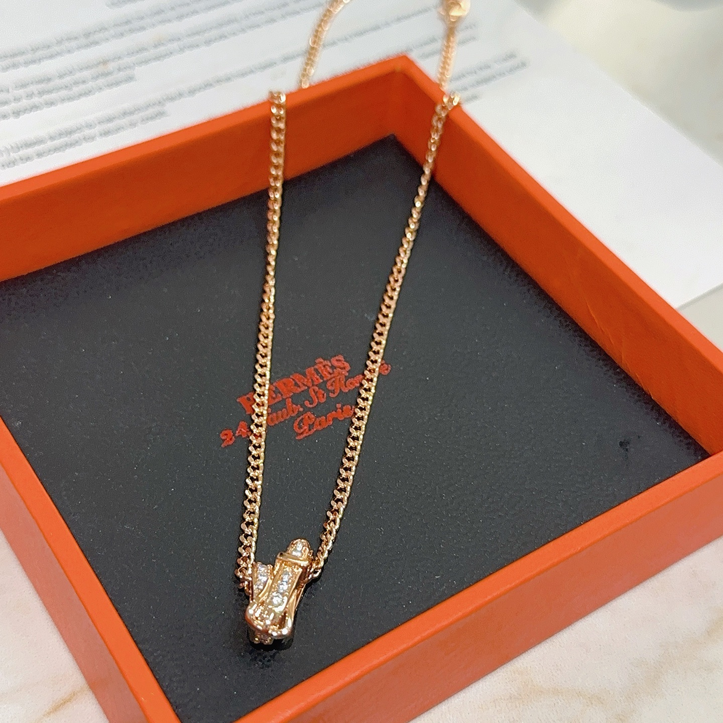 Collana Hermes Ever Chaine d'Ancre in oro rosa con accenti di diamanti chiari 40 cm