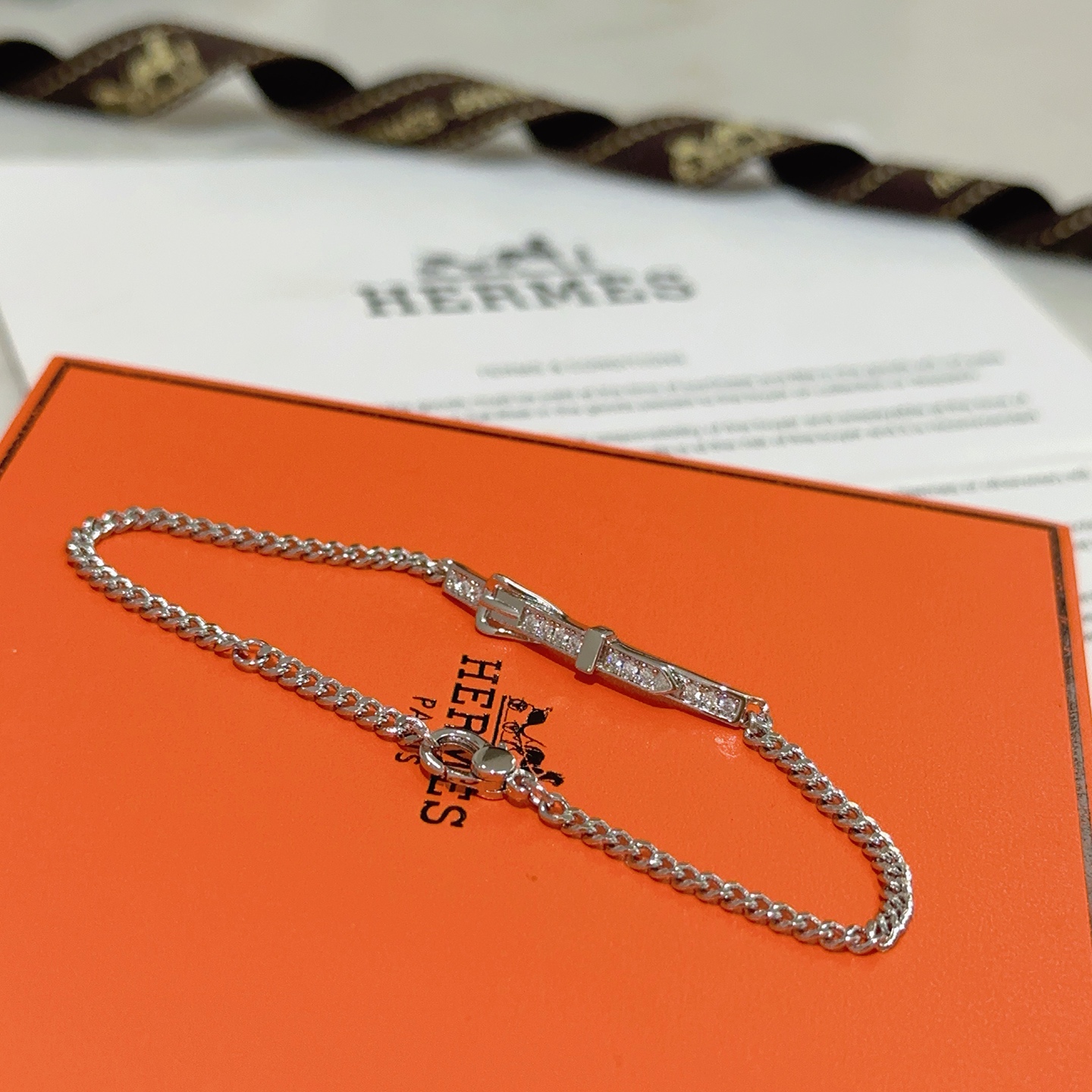 Bracciale Hermes con fibbia per cintura in diamanti Metallo color argento con accenti di diamanti trasparenti 17 cm