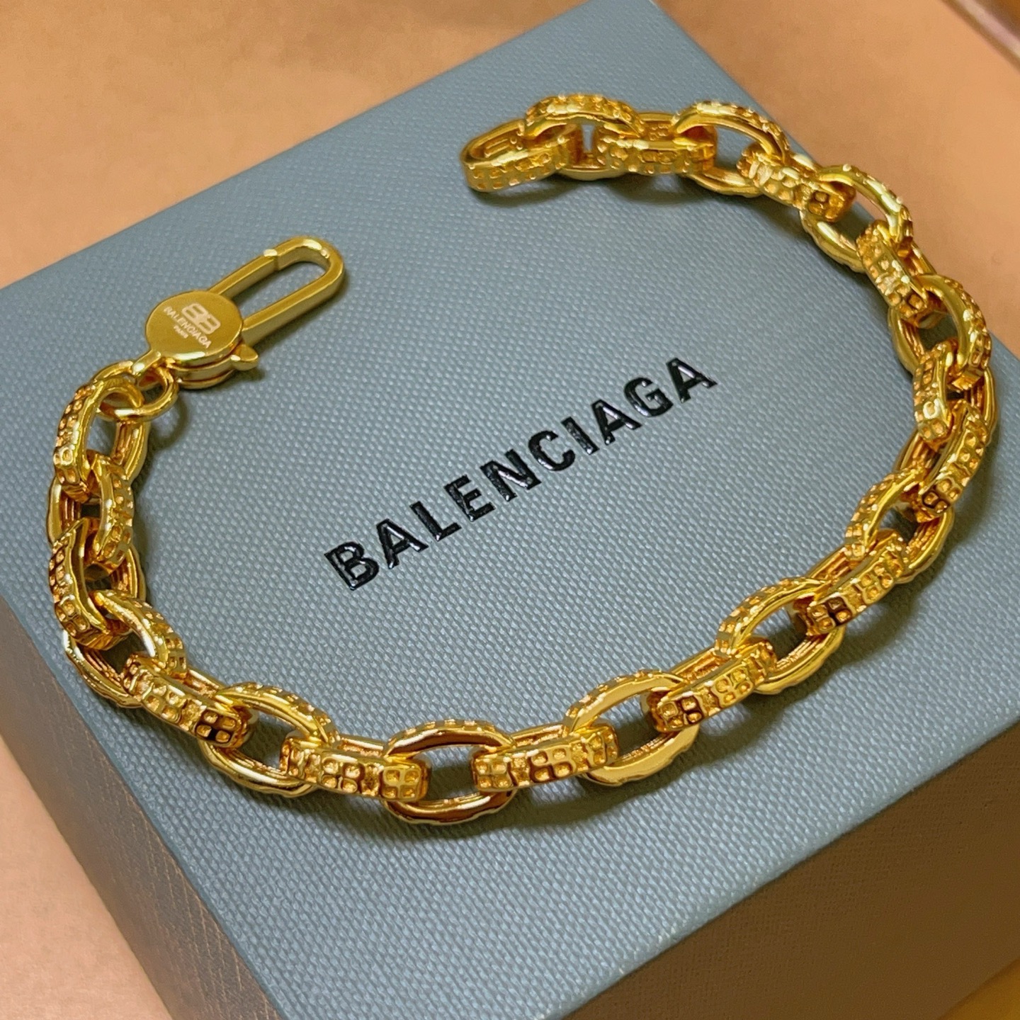Luxury necklace 24cm