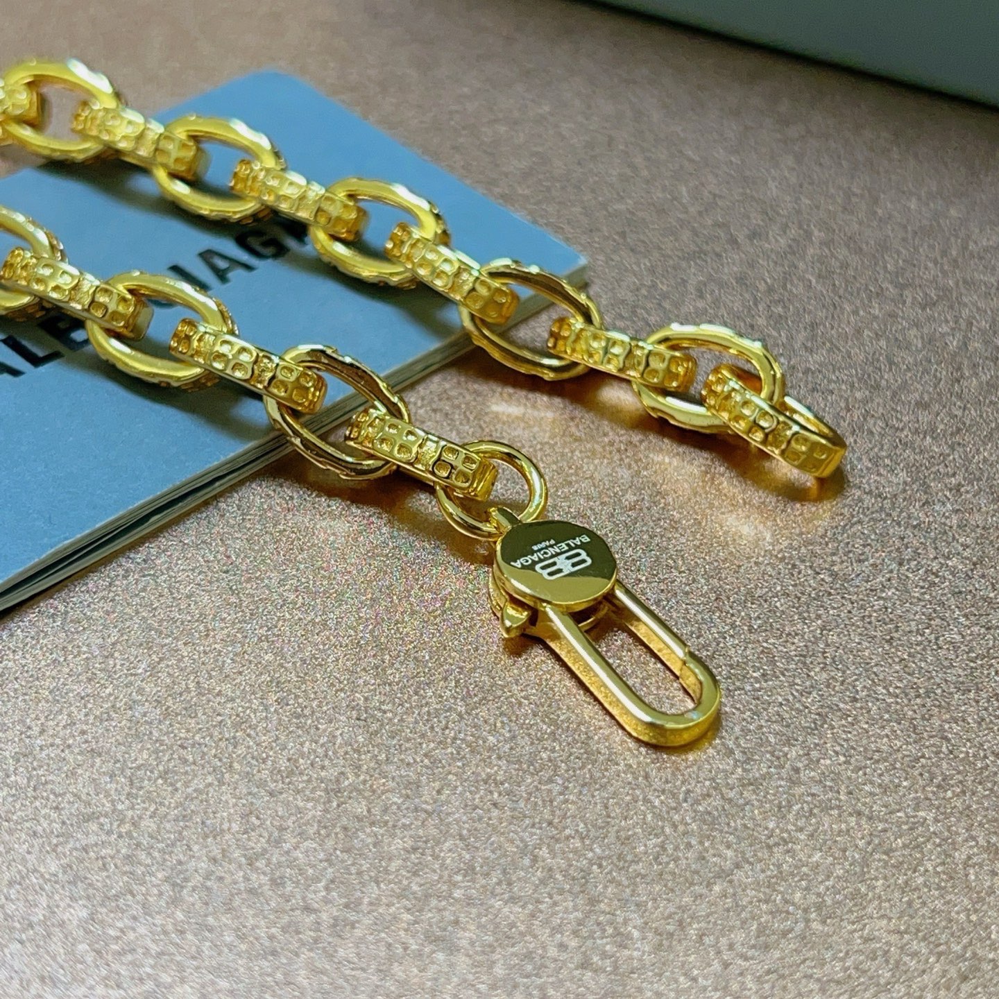Luxury necklace 24cm