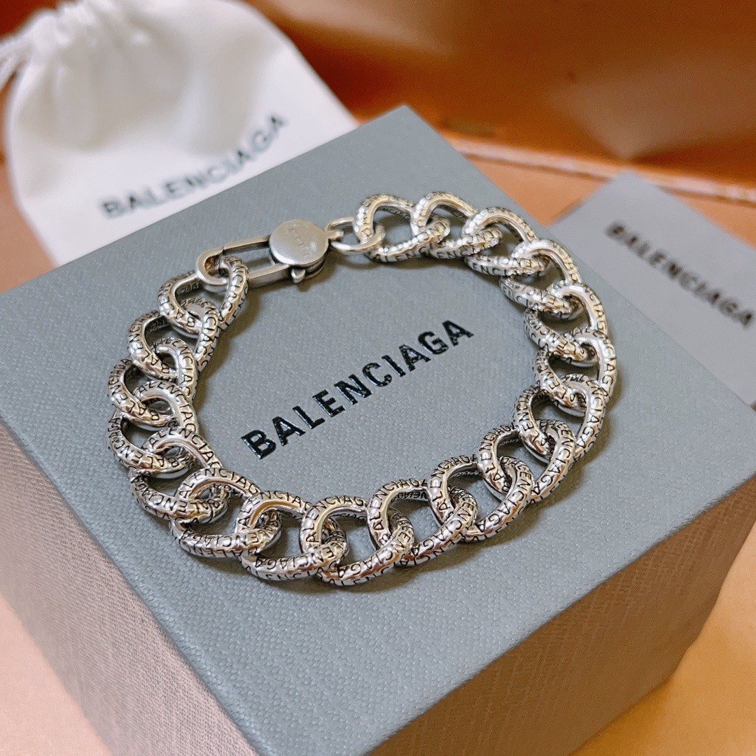 Luxury necklace 22cm